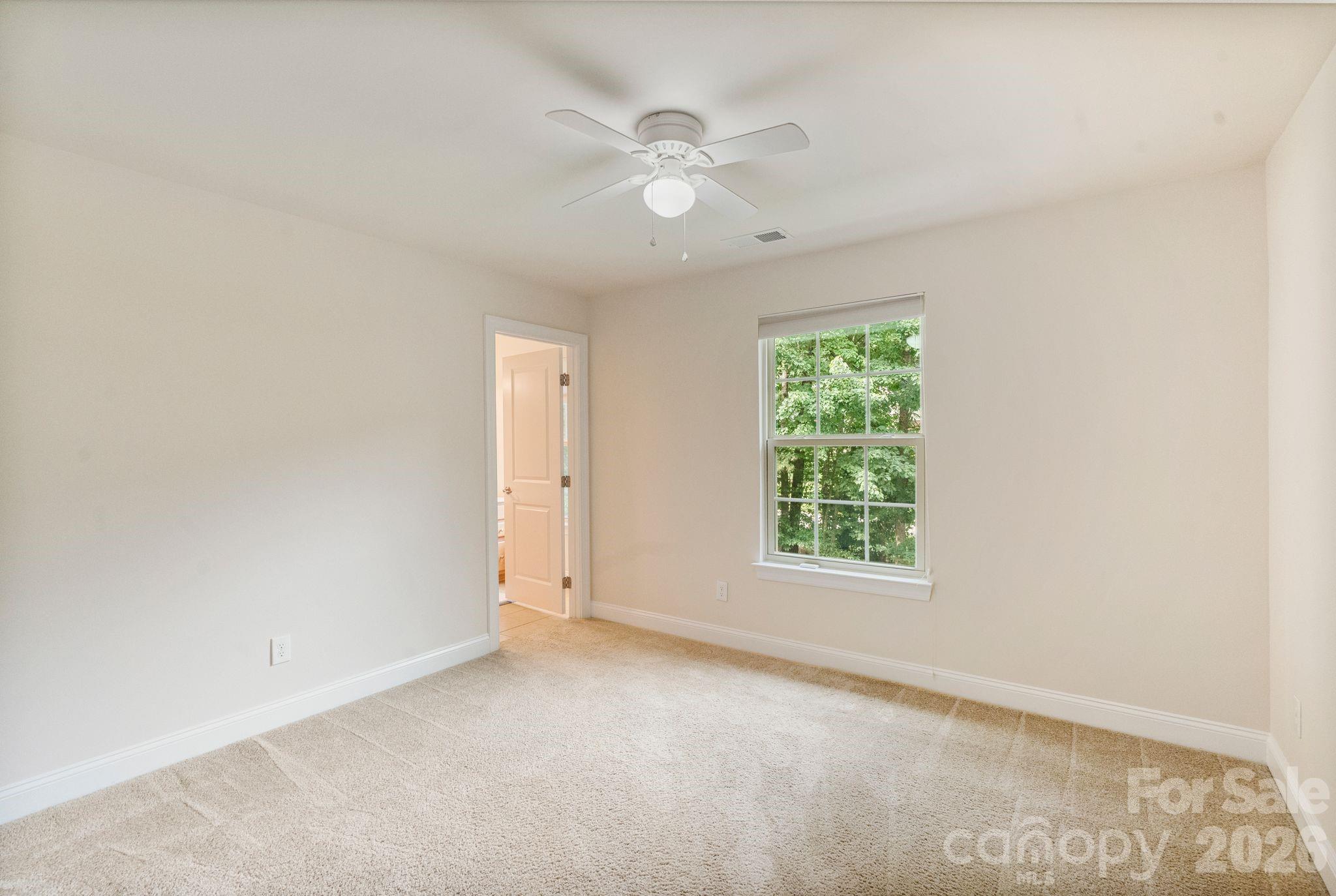 Single Family Residence at 237 Ashmore Circle, Troutman, photo 36 of 48