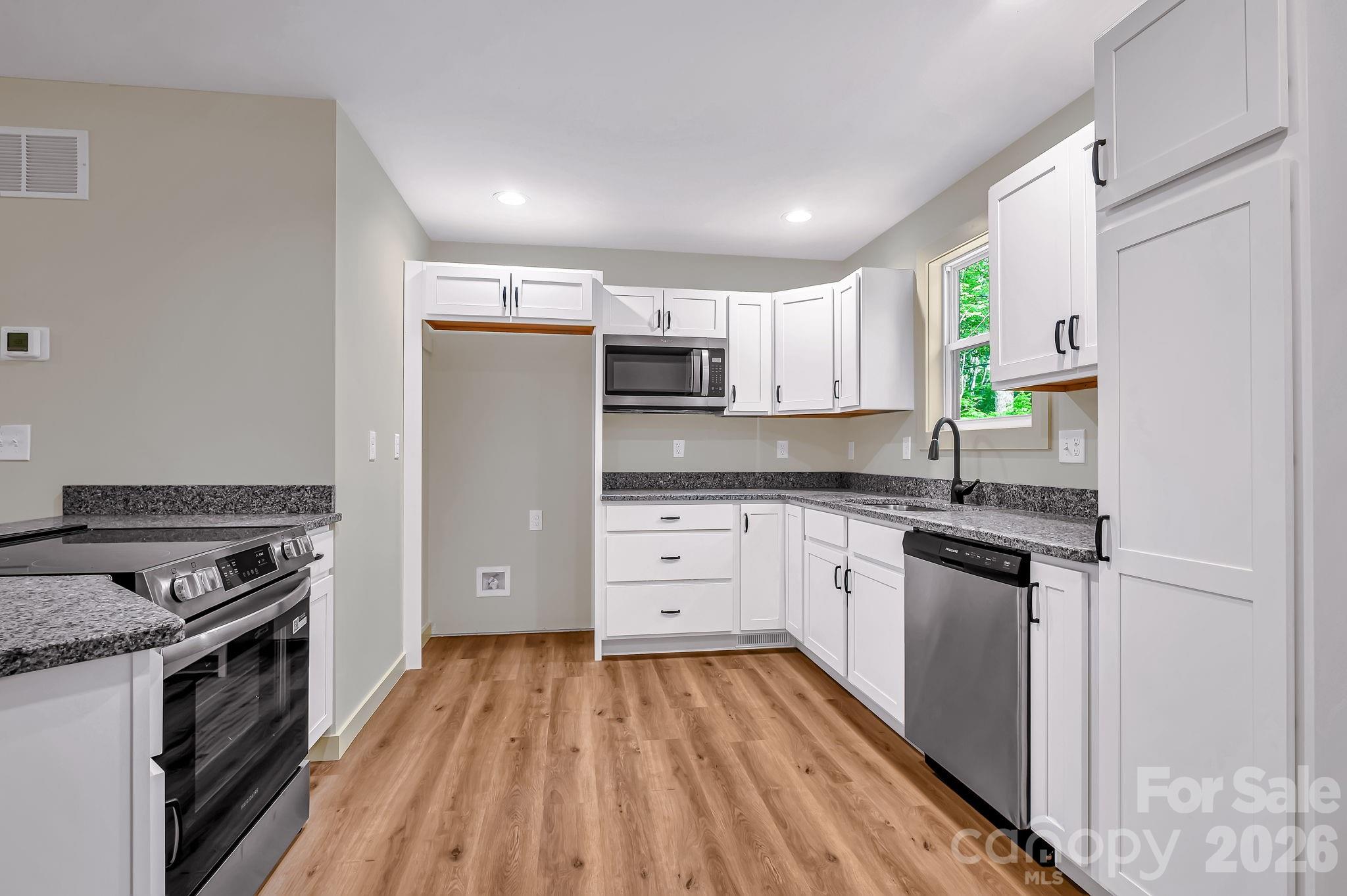 Single Family Residence at 1282 Old Country Road, Waynesville, photo 8 of 22
