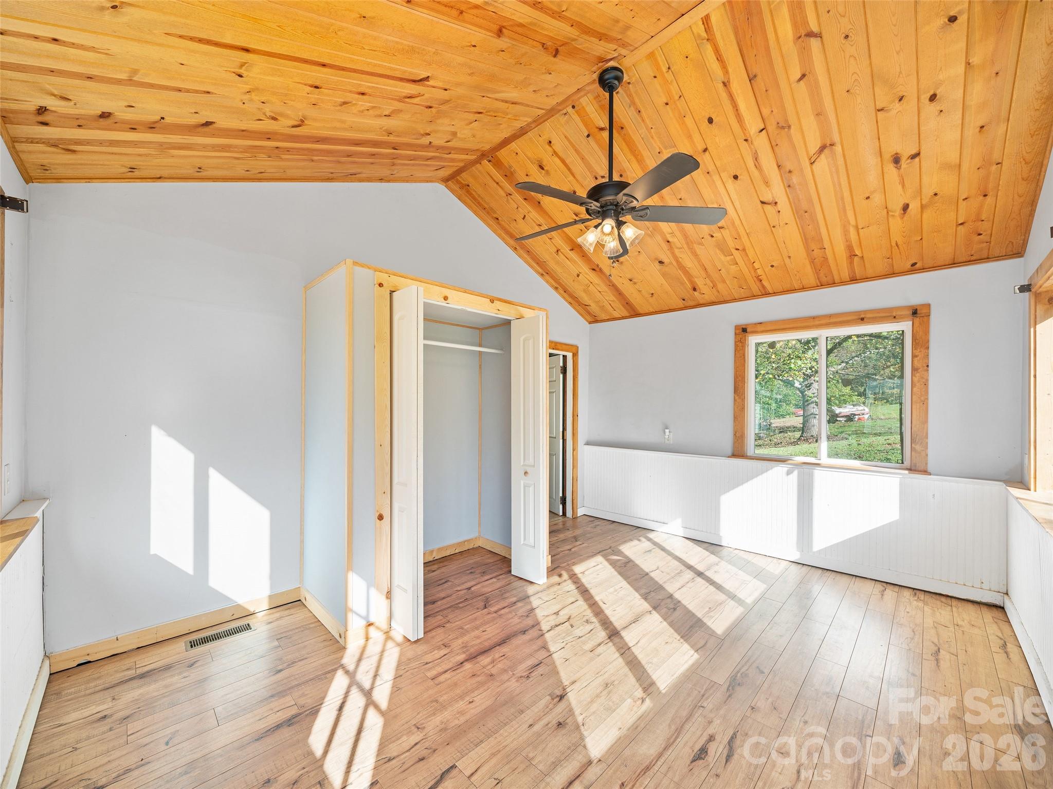 Single Family Residence at 370 Bear Creek Church Road, Bakersville, photo 12 of 19