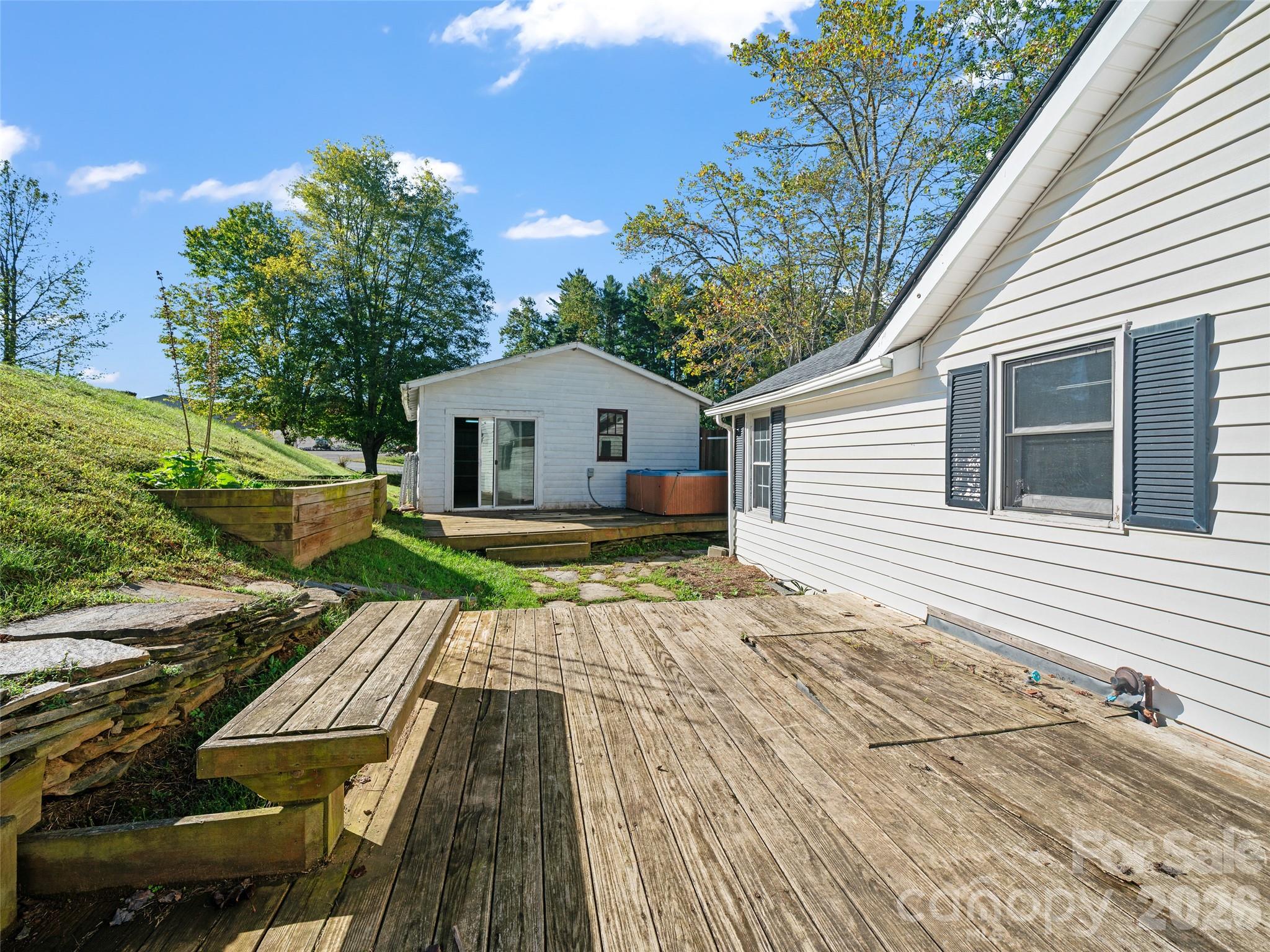 Single Family Residence at 370 Bear Creek Church Road, Bakersville, photo 16 of 19
