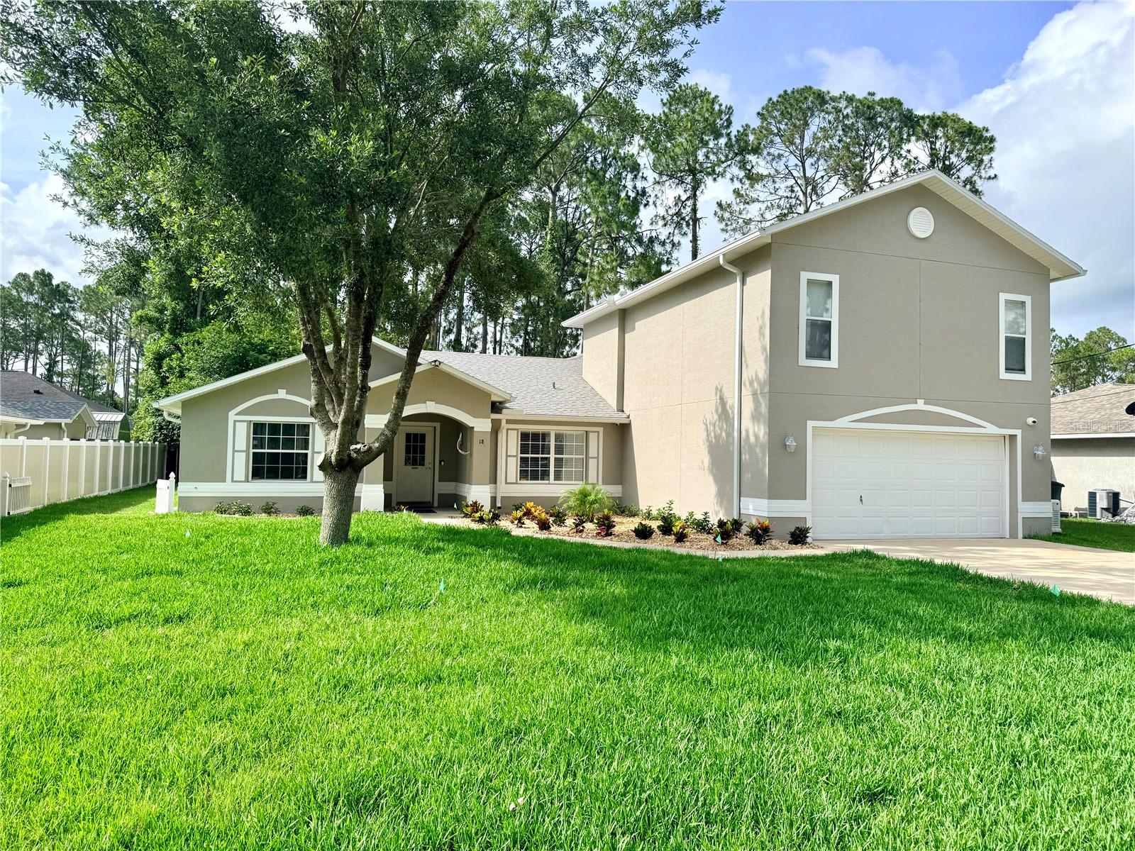Single Family Residence at 18 BURNING VIEW LN, PALM COAST, photo 2 of 62