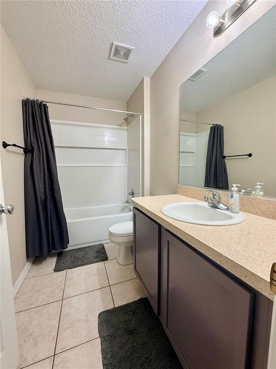 Bathroom 2 - 18 BURNING VIEW LN, PALM COAST