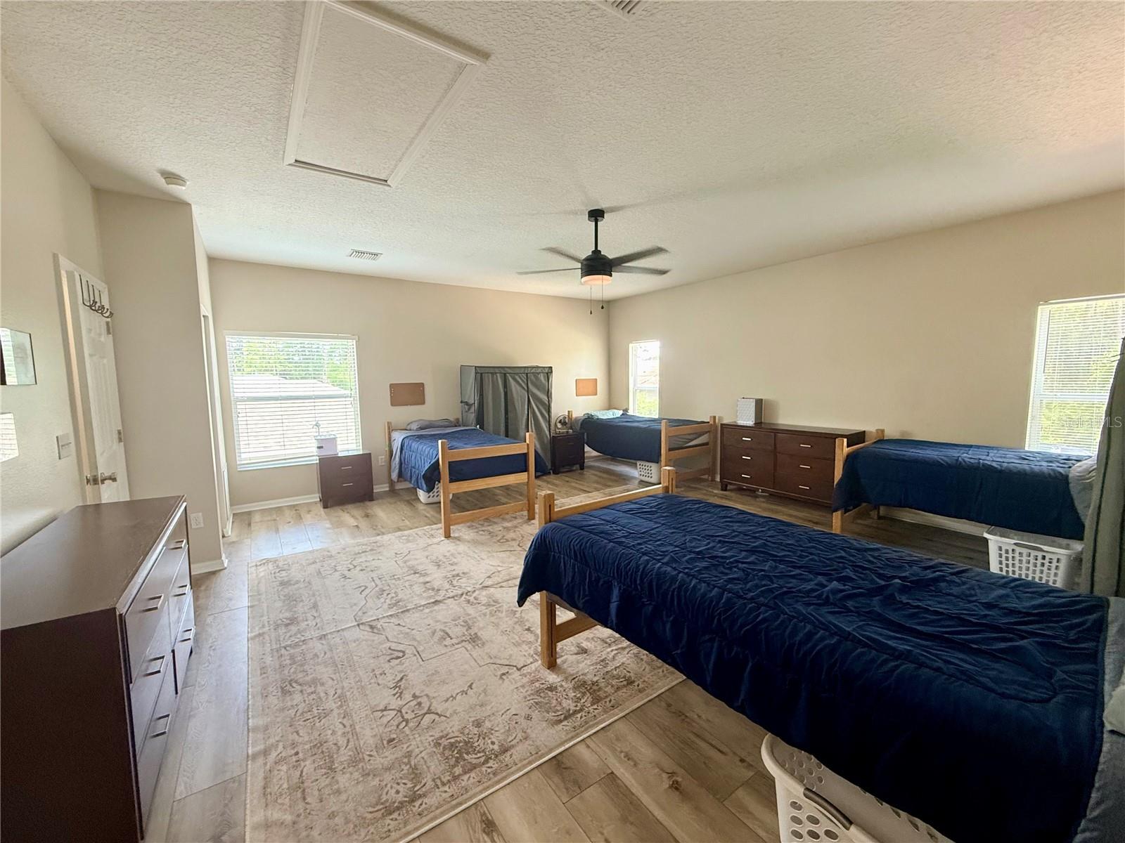 Primary bedroom upstairs - 18 BURNING VIEW LN, PALM COAST