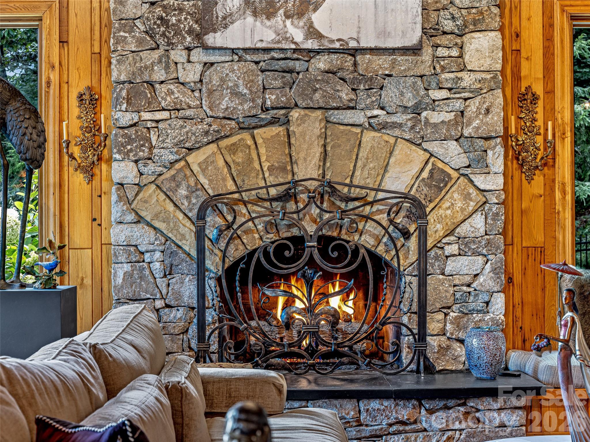 Single Family Residence at 10 Beaverbrook Court, Asheville, photo 19 of 48