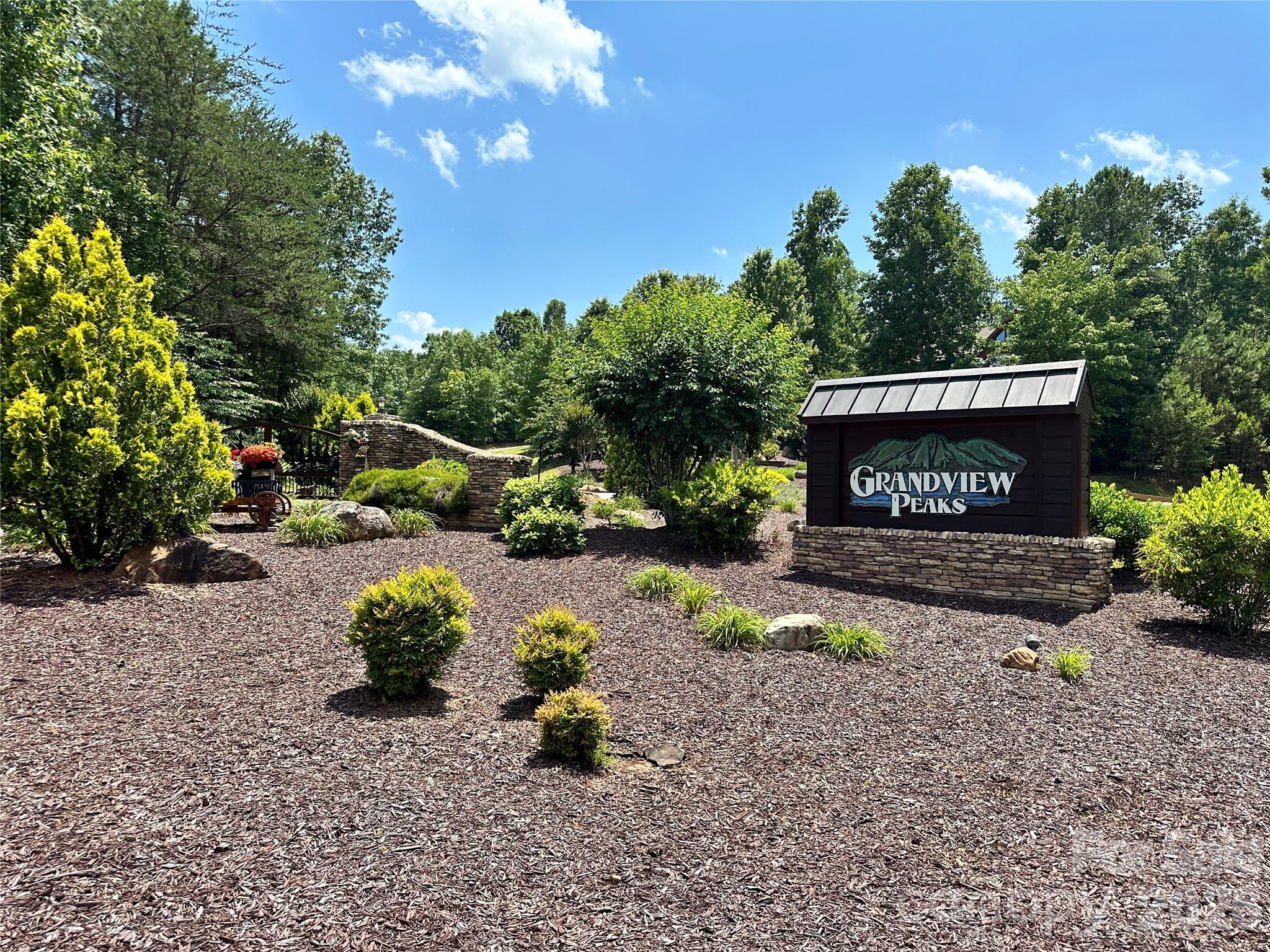 Gated, Landscaped Entrance - V/L Scenic Vista Drive, Nebo