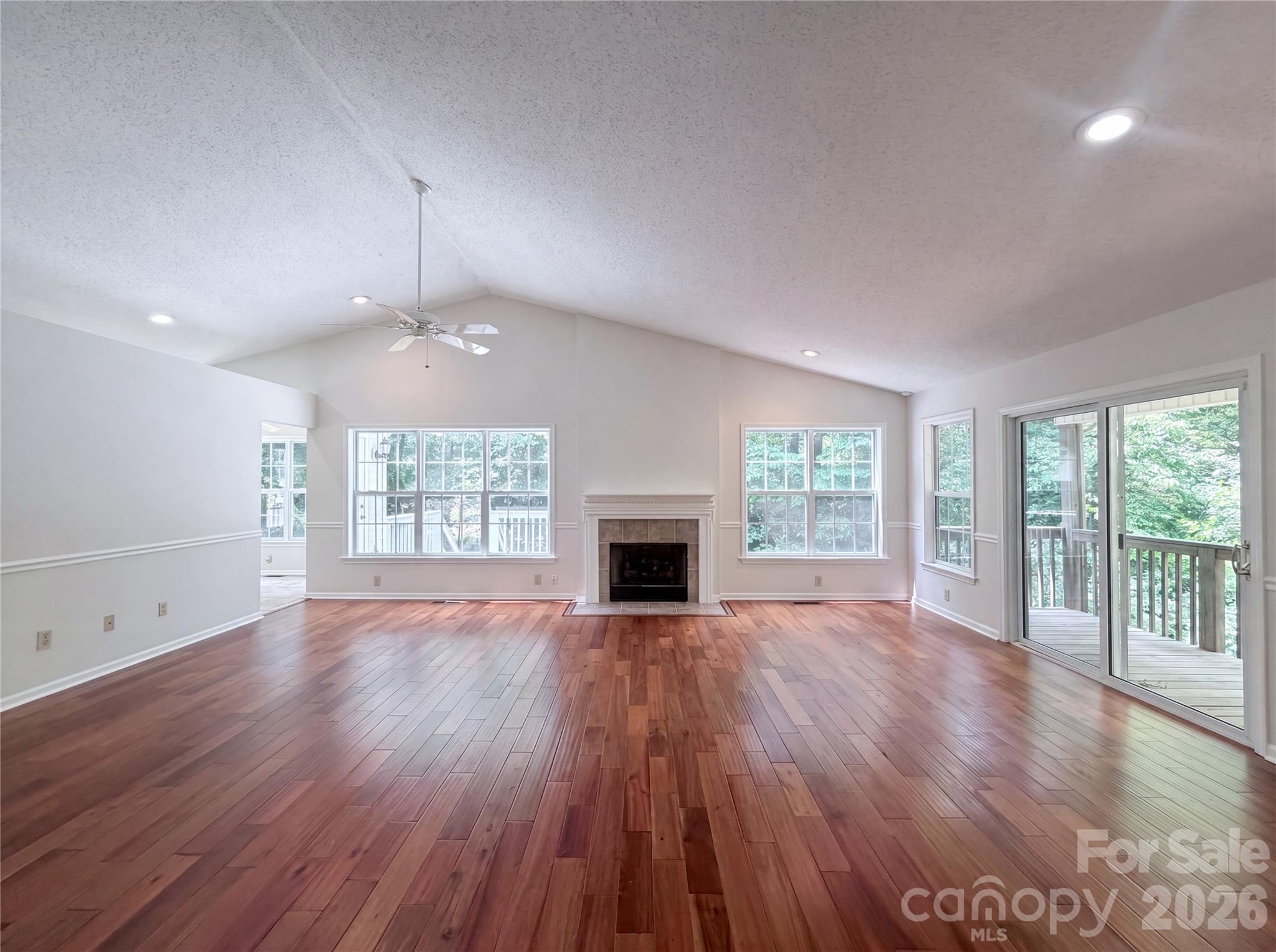 Single Family Residence at 221 Grandview Drive, Statesville, photo 6 of 15