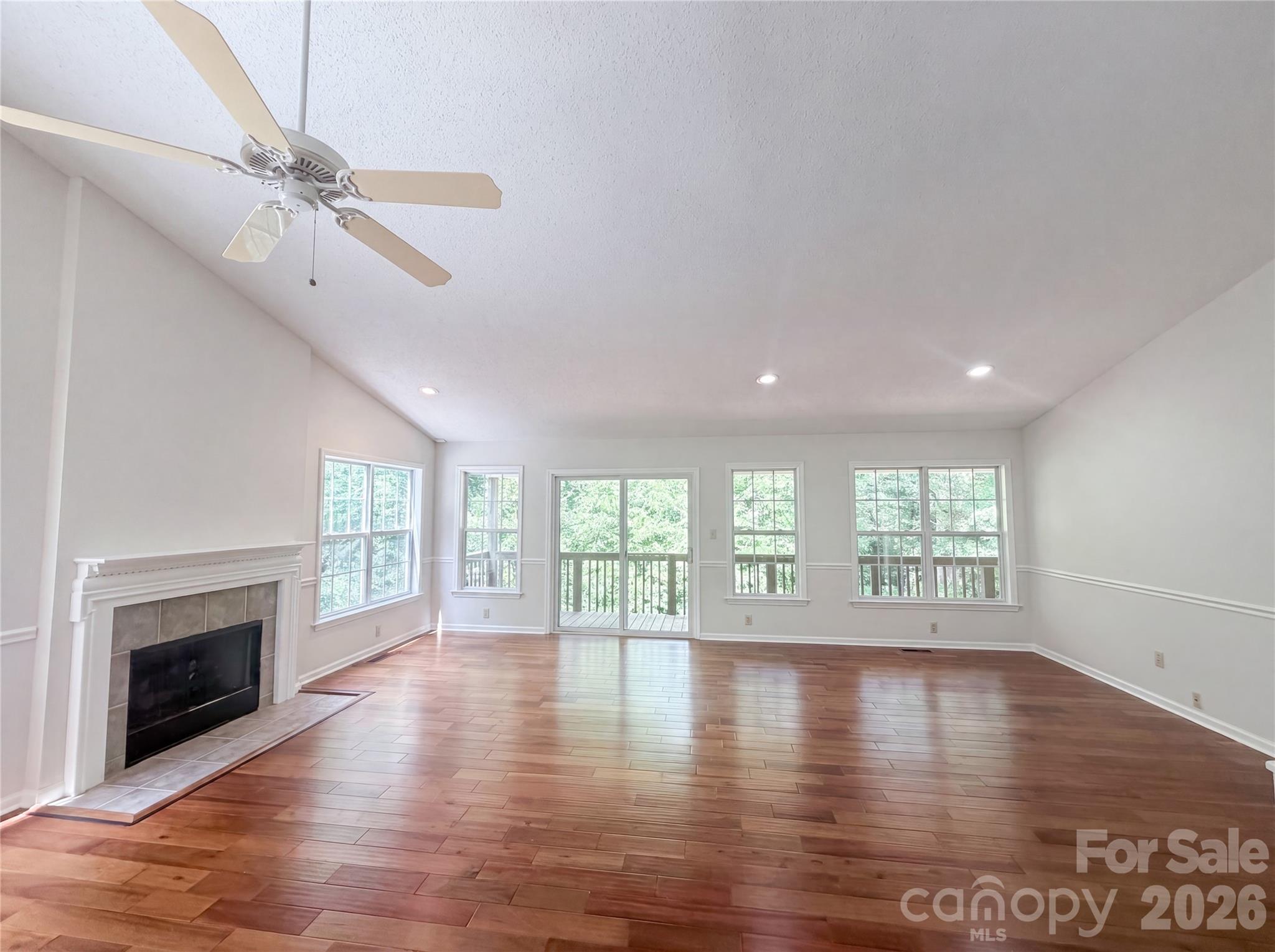 Single Family Residence at 221 Grandview Drive, Statesville, photo 7 of 15