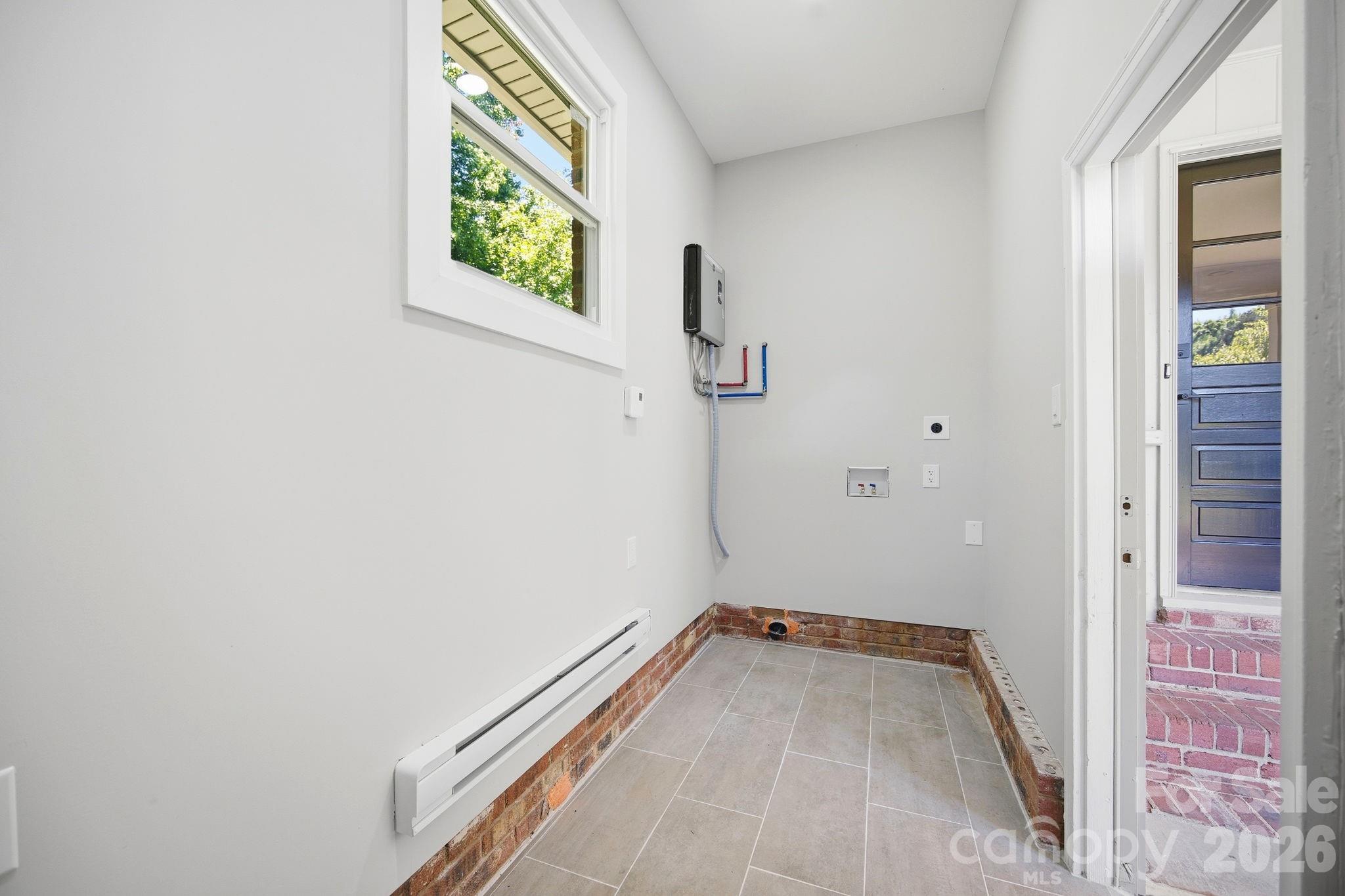 Laundry Room - 413 E Mclelland Avenue, Mooresville