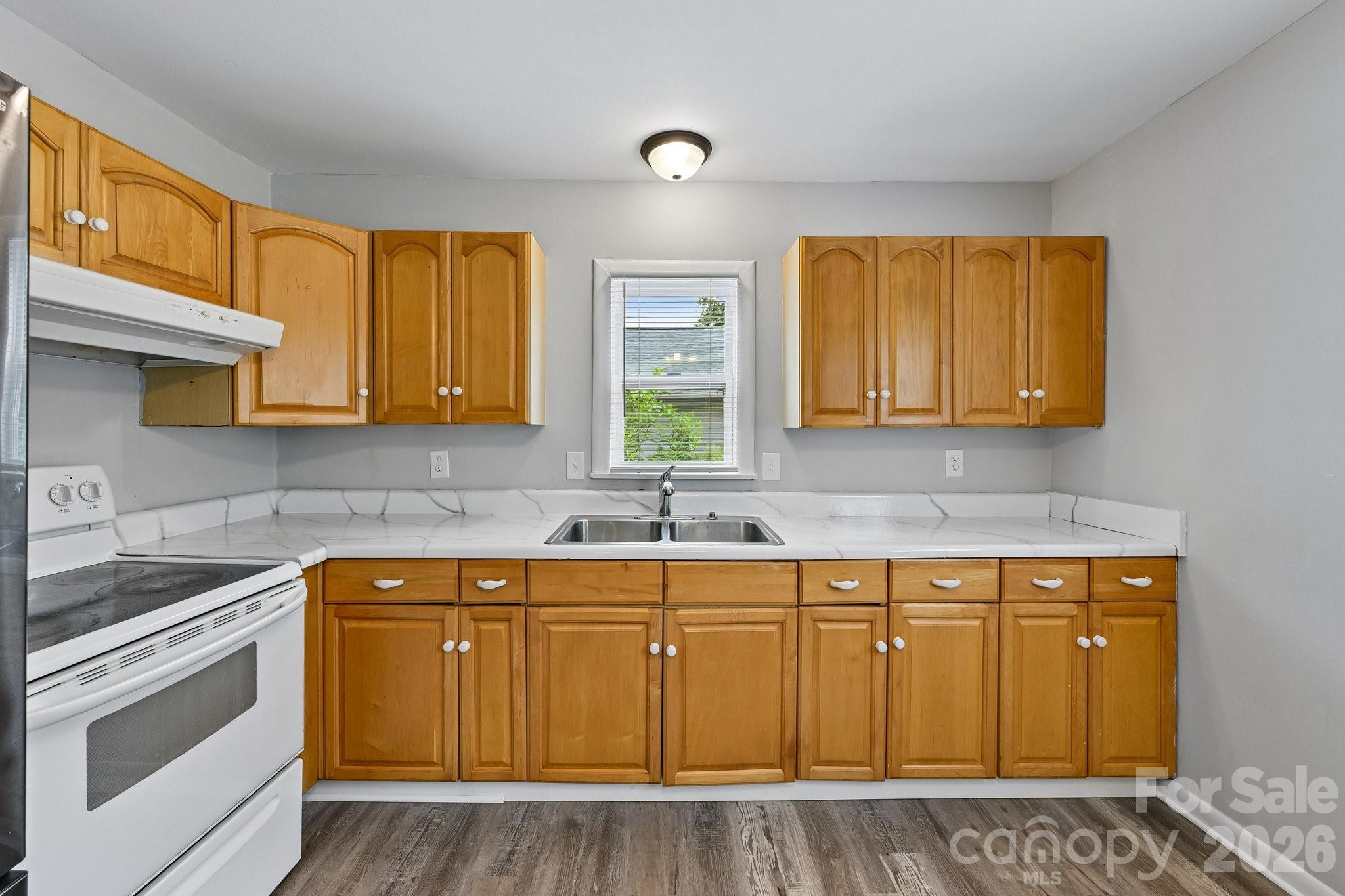 Single Family Residence at 4309 Grier Street, Gastonia, photo 6 of 22
