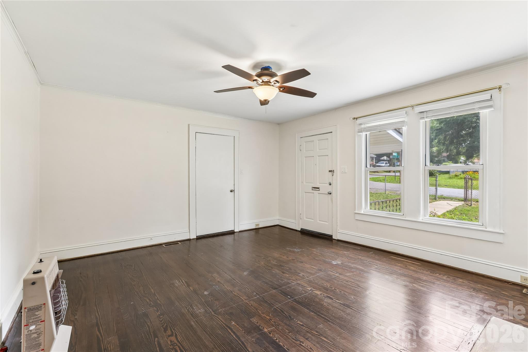 Single Family Residence at 1010 Desoto Avenue, Kannapolis, photo 10 of 46