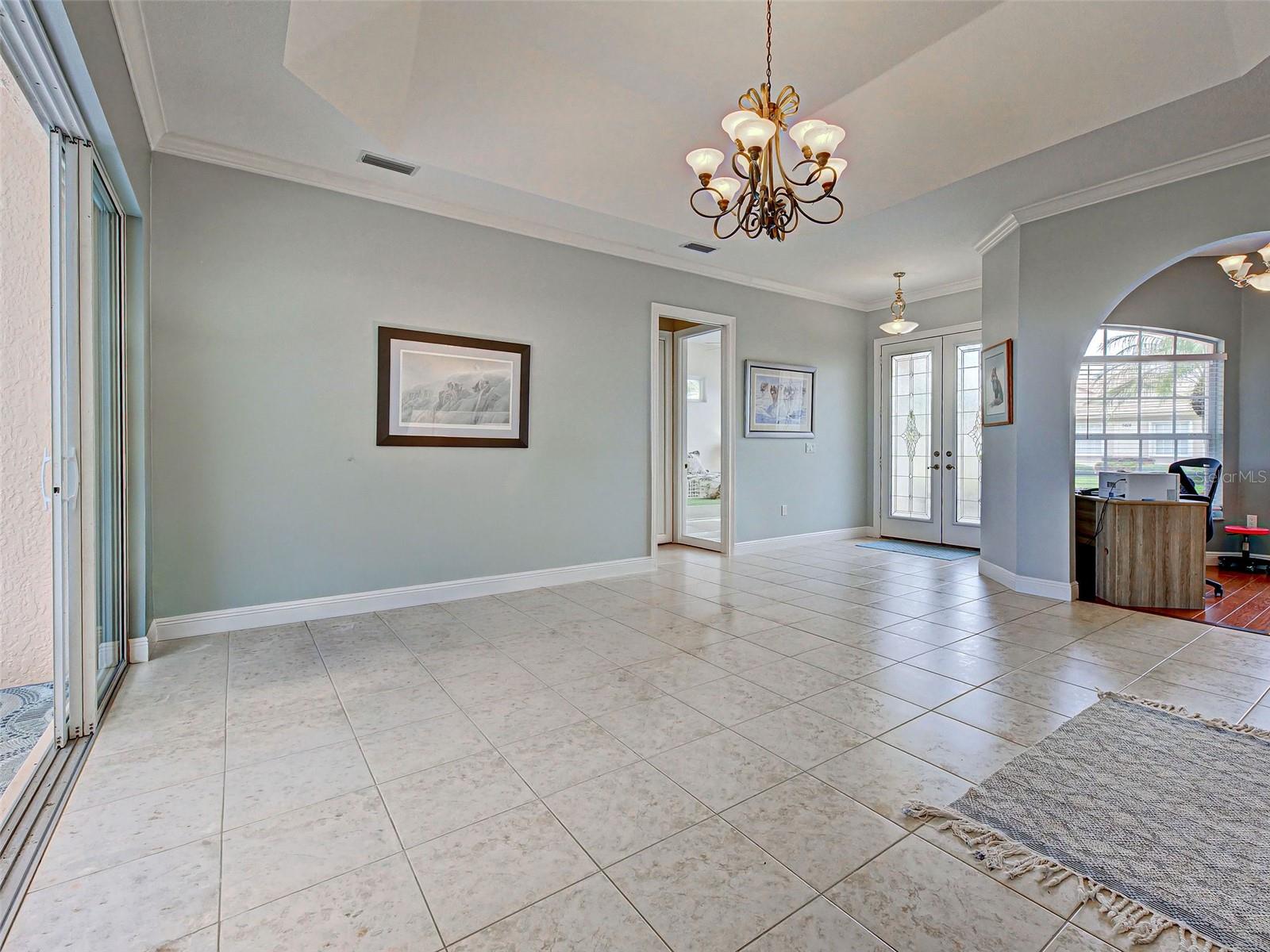 Single Family Residence at 5017 BELLA TERRA DR, VENICE, photo 16 of 82