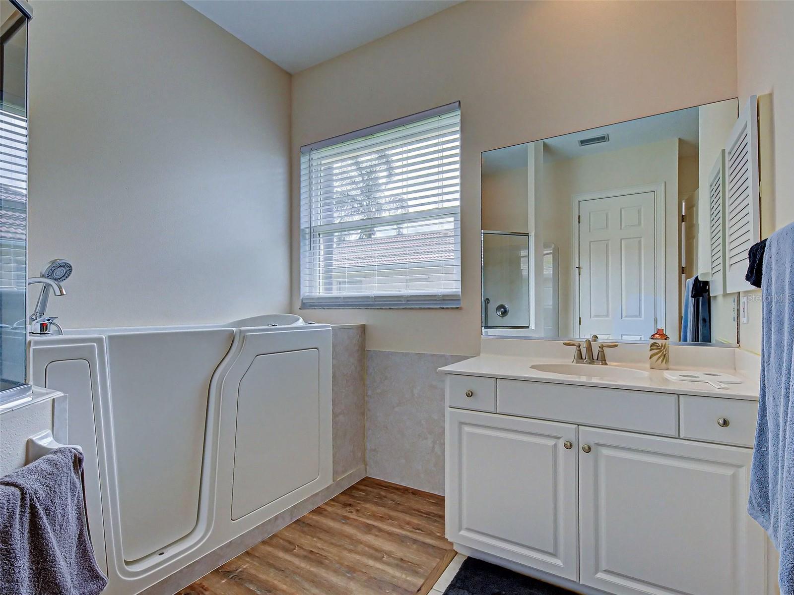 Primary Bathroom has high counters - 5017 BELLA TERRA DR, VENICE