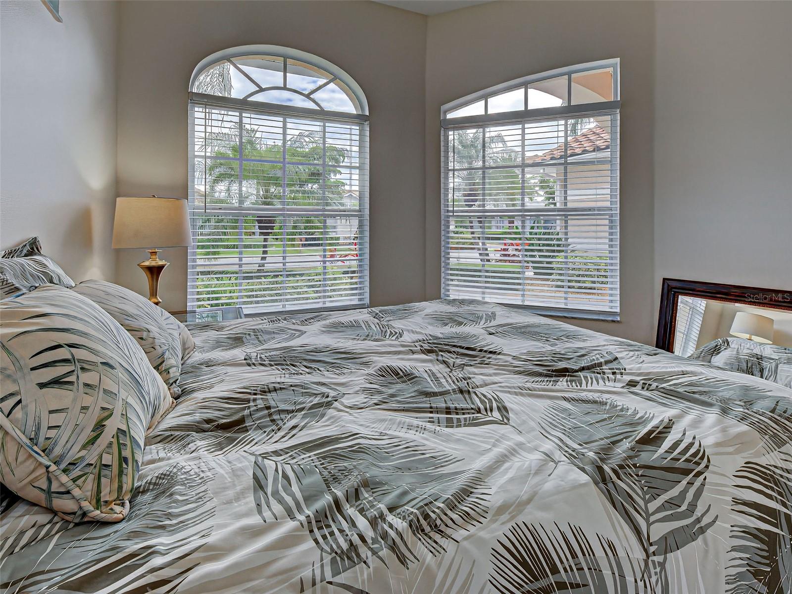 Single Family Residence at 5017 BELLA TERRA DR, VENICE, photo 36 of 82
