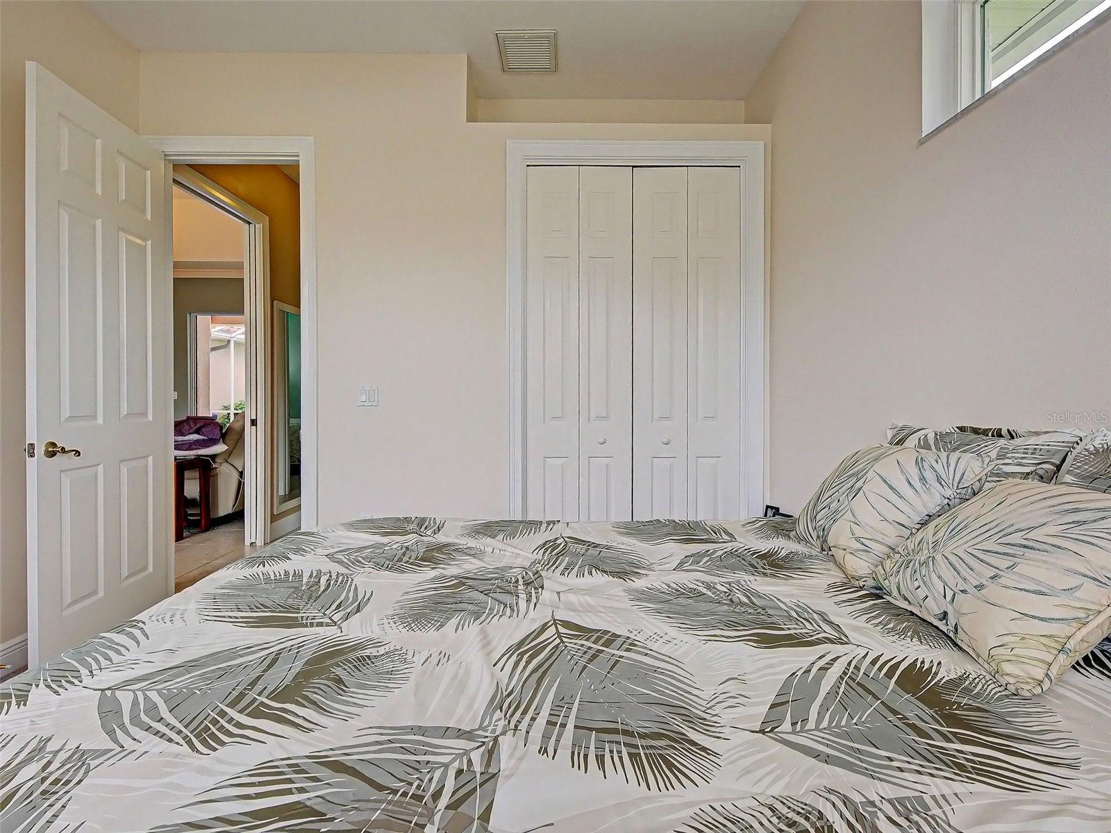 Single Family Residence at 5017 BELLA TERRA DR, VENICE, photo 37 of 82