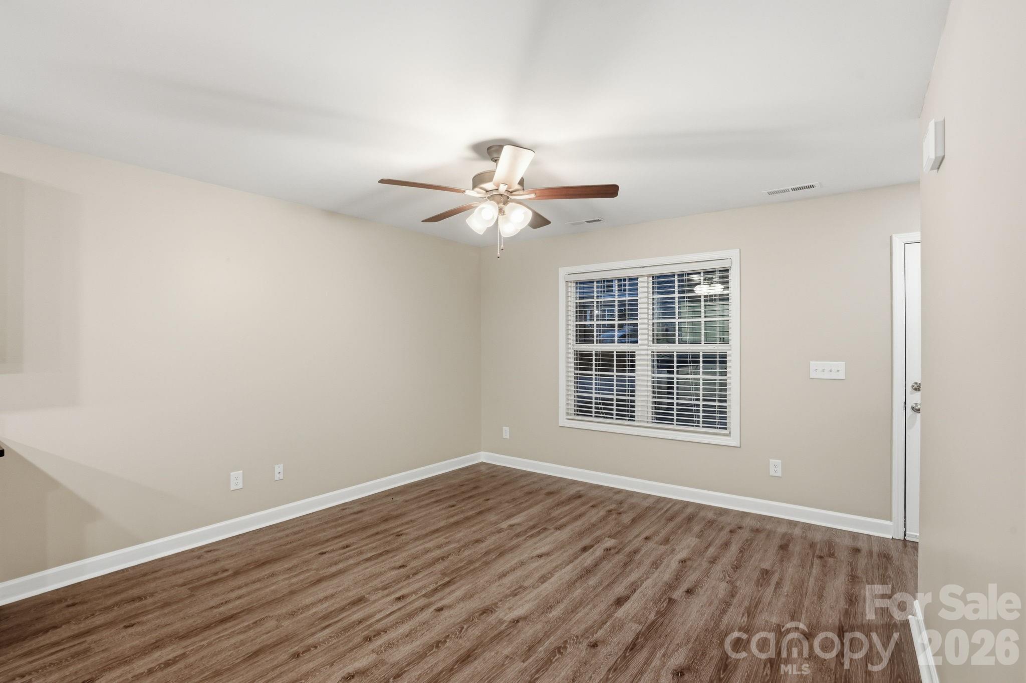 Townhouse at 719 Hillside Street, Kannapolis, photo 3 of 31
