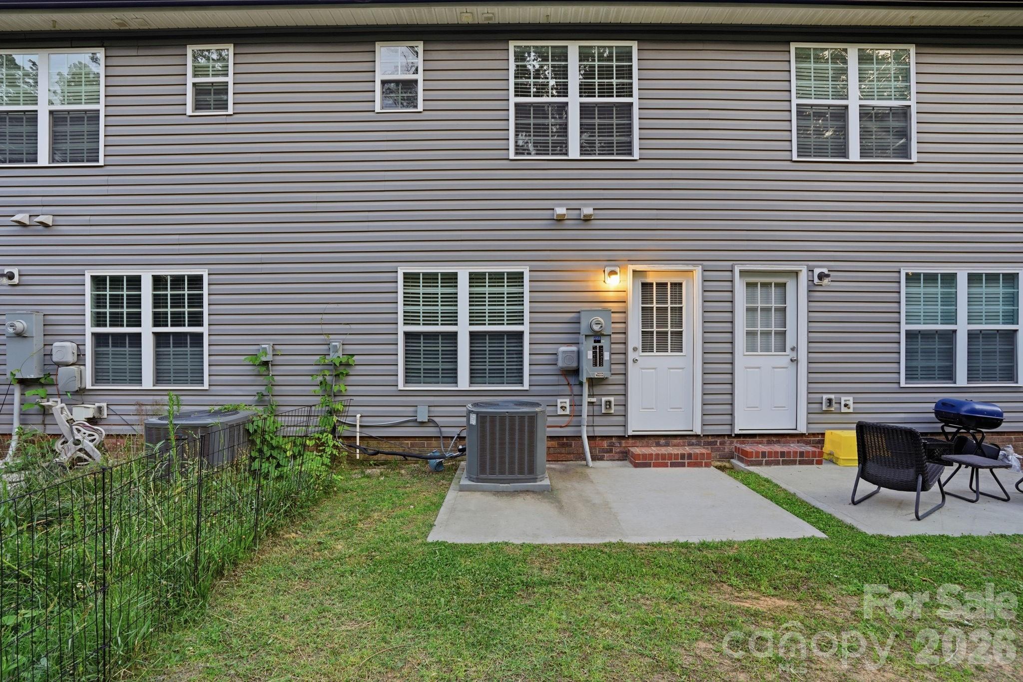 Townhouse at 719 Hillside Street, Kannapolis, photo 29 of 31