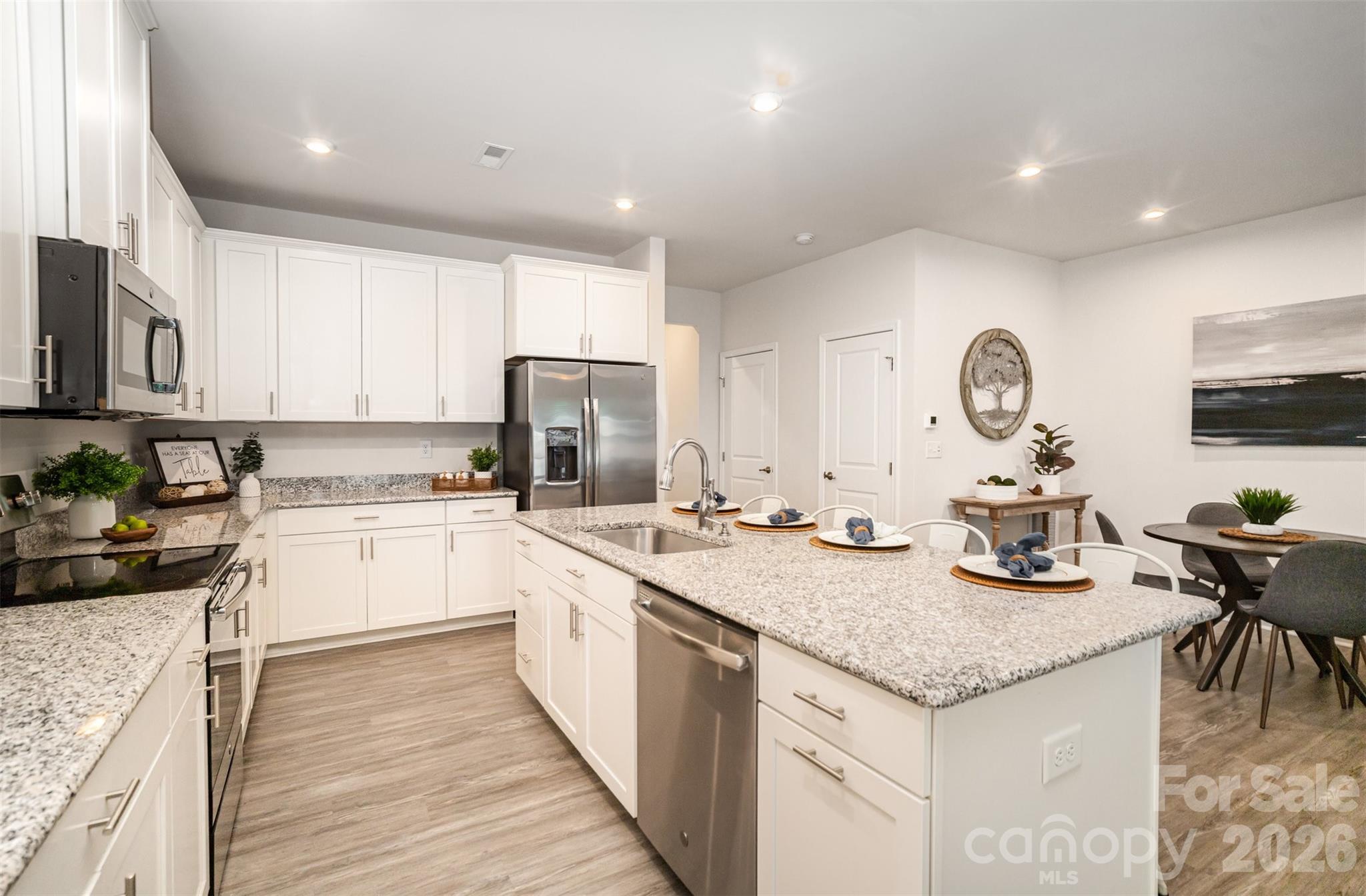Townhouse at 407 Park Meadows Drive, Matthews, photo 12 of 33