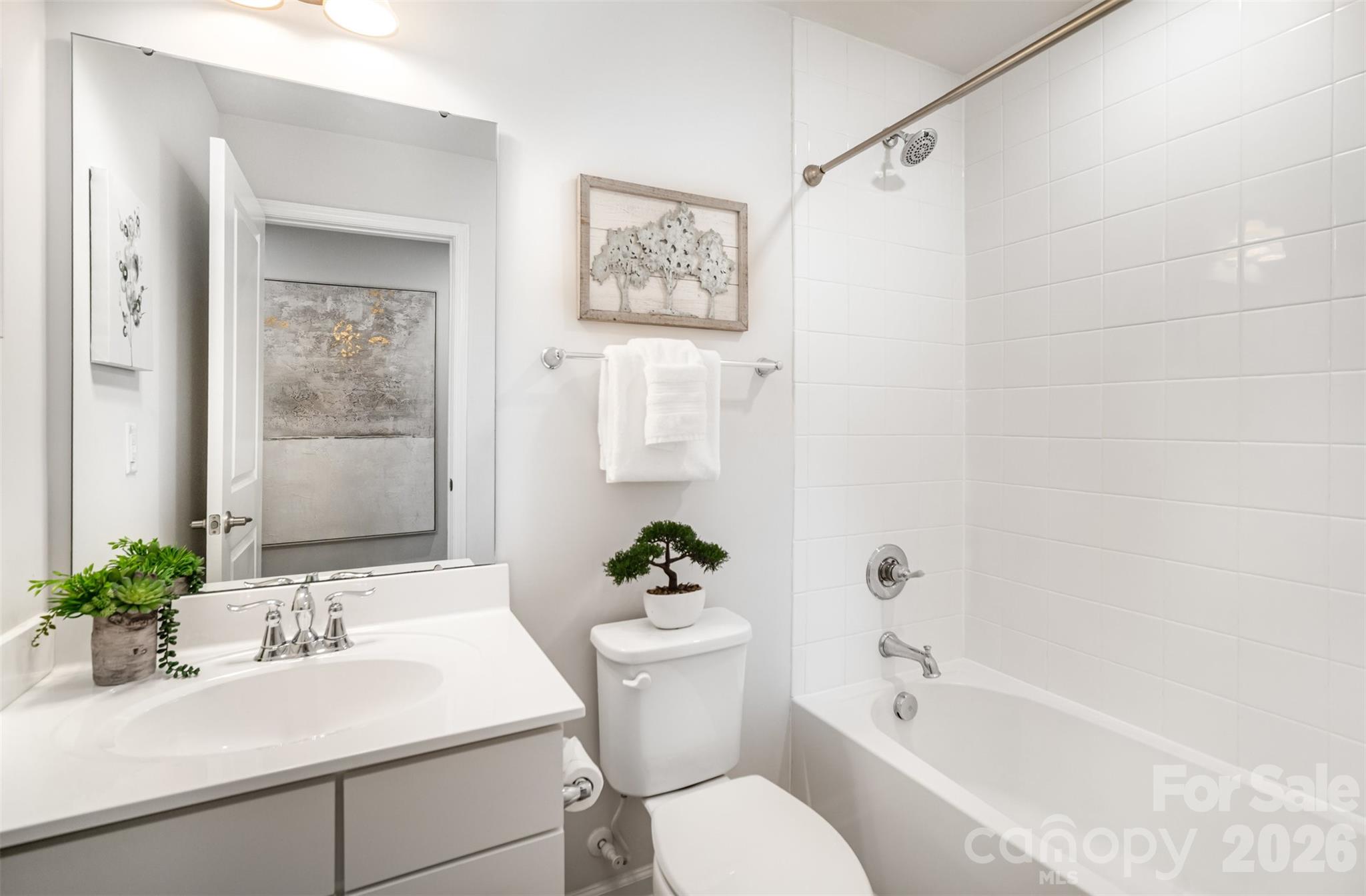 Townhouse at 407 Park Meadows Drive, Matthews, photo 24 of 33