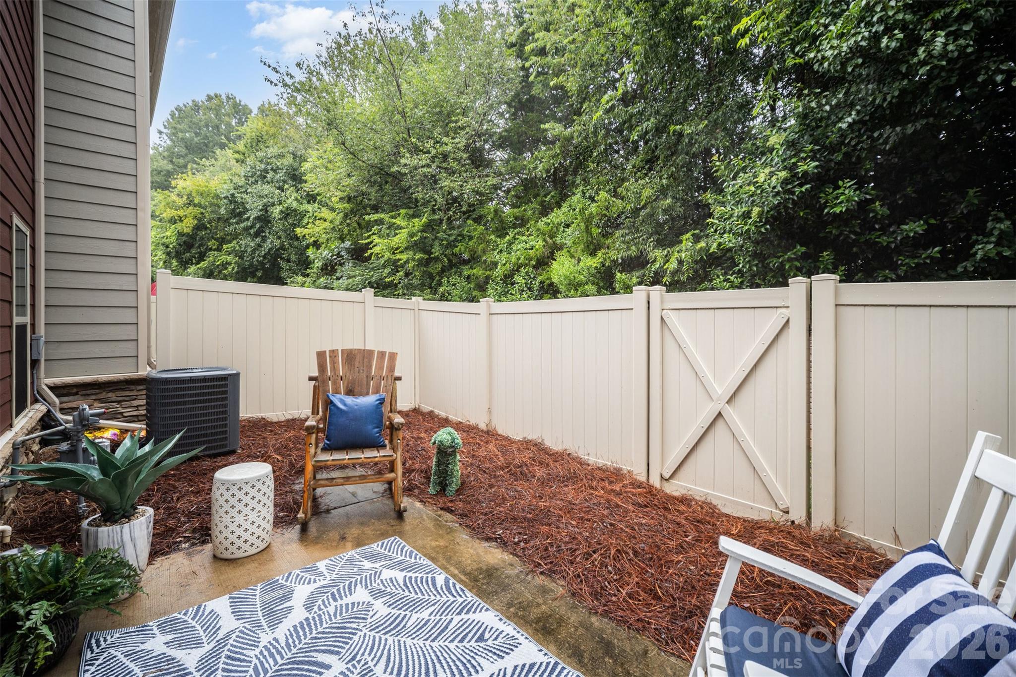 Townhouse at 407 Park Meadows Drive, Matthews, photo 27 of 33