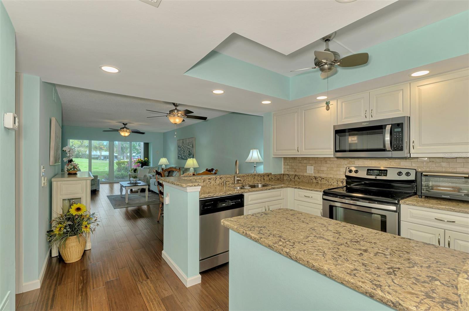 Condominium at 433 CERROMAR LN #341, VENICE, photo 4 of 40