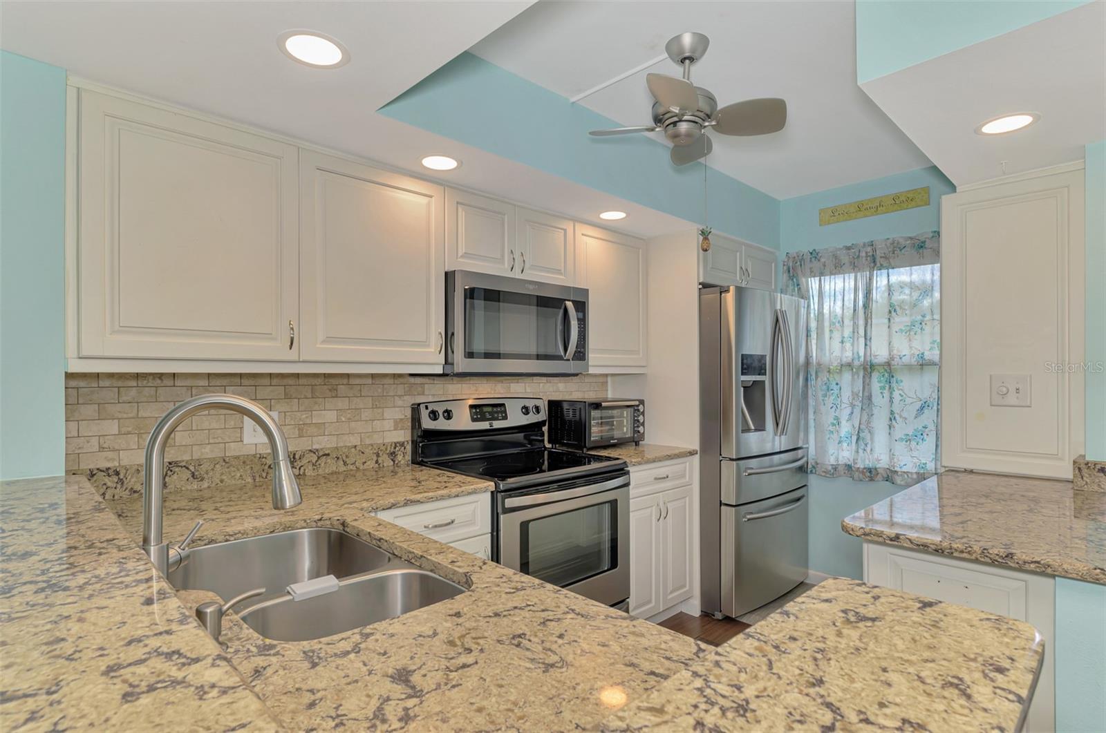 Condominium at 433 CERROMAR LN #341, VENICE, photo 5 of 40