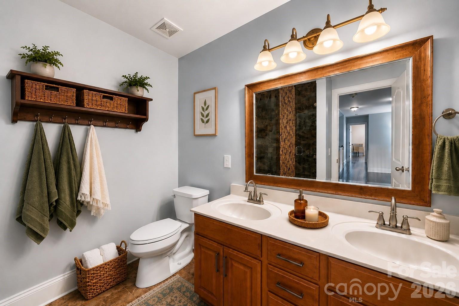 Single Family Residence at 610 Springwood Drive, Waxhaw, photo 19 of 31