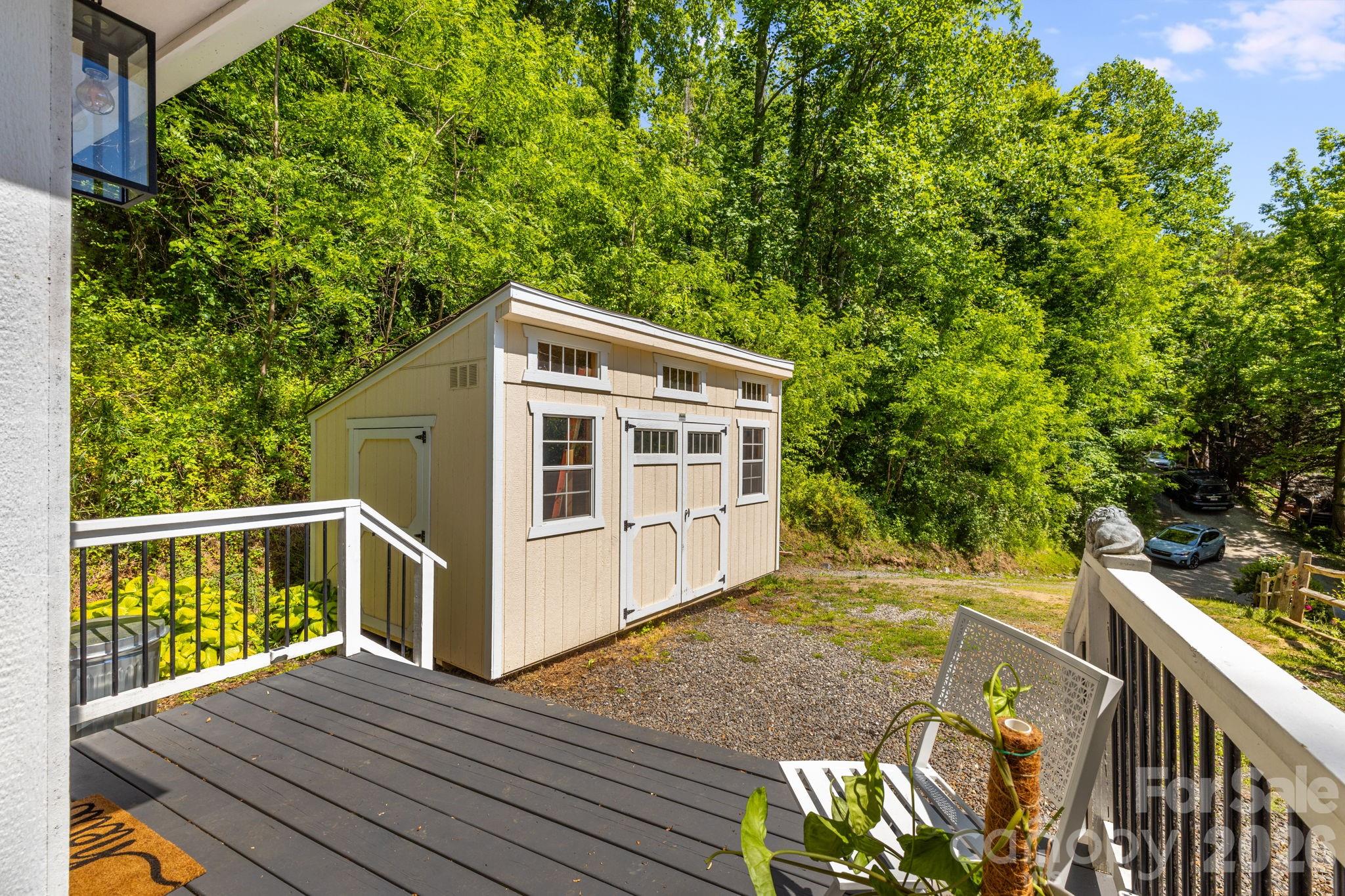 Single Family Residence at 747 Osborne Road, Clyde, photo 5 of 40