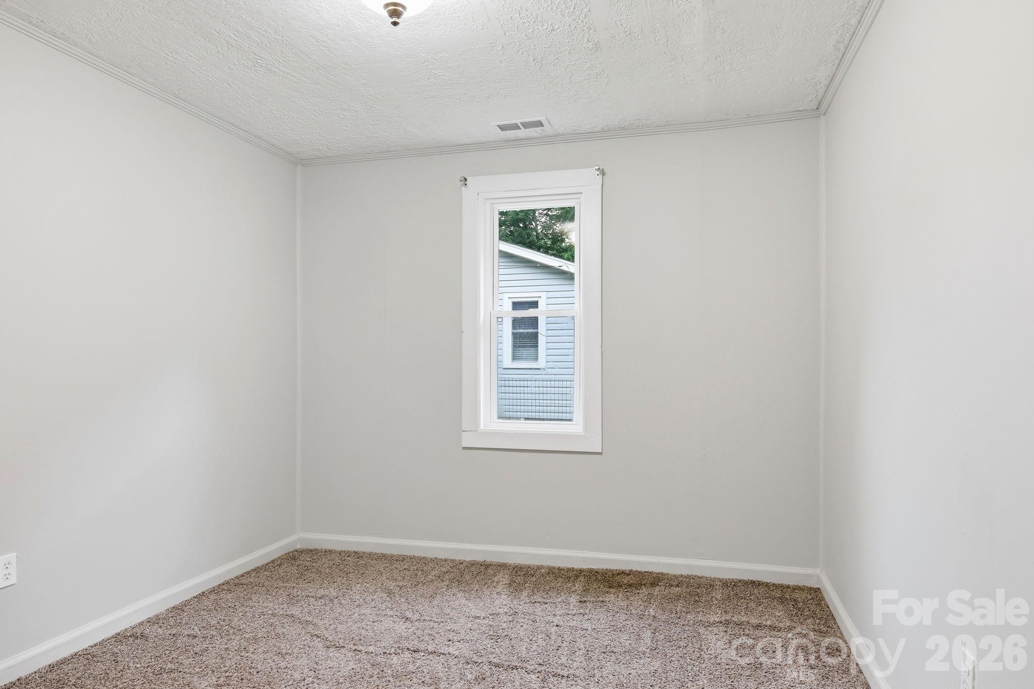 Single Family Residence at 226 Vance Avenue, Black Mountain, photo 9 of 39