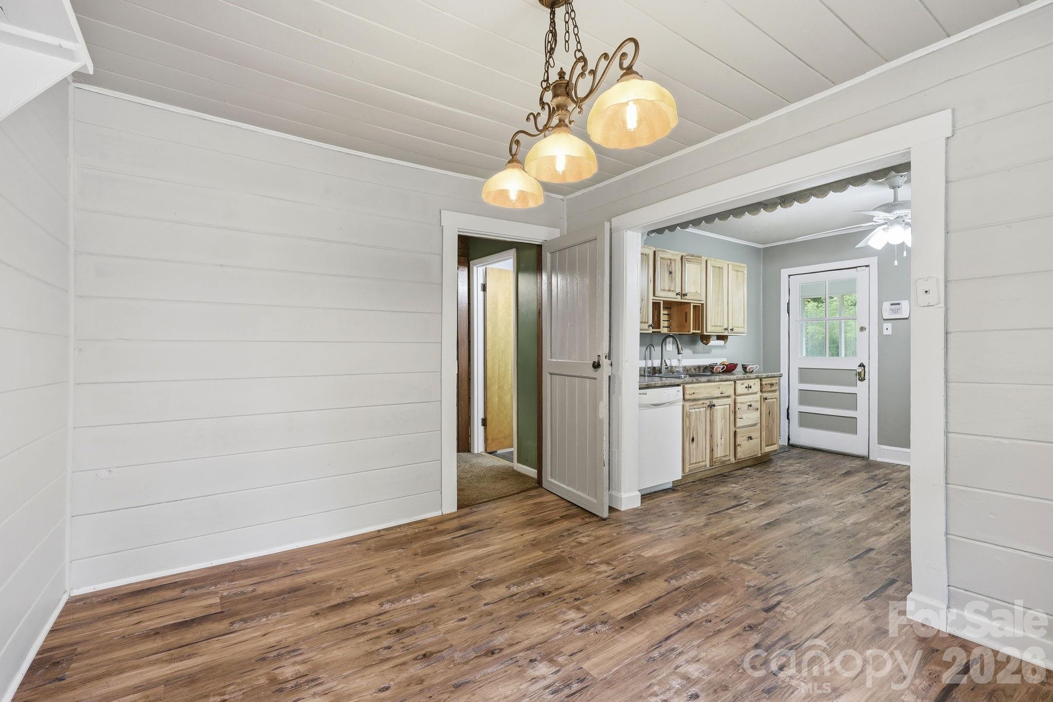 Single Family Residence at 226 Vance Avenue, Black Mountain, photo 16 of 39