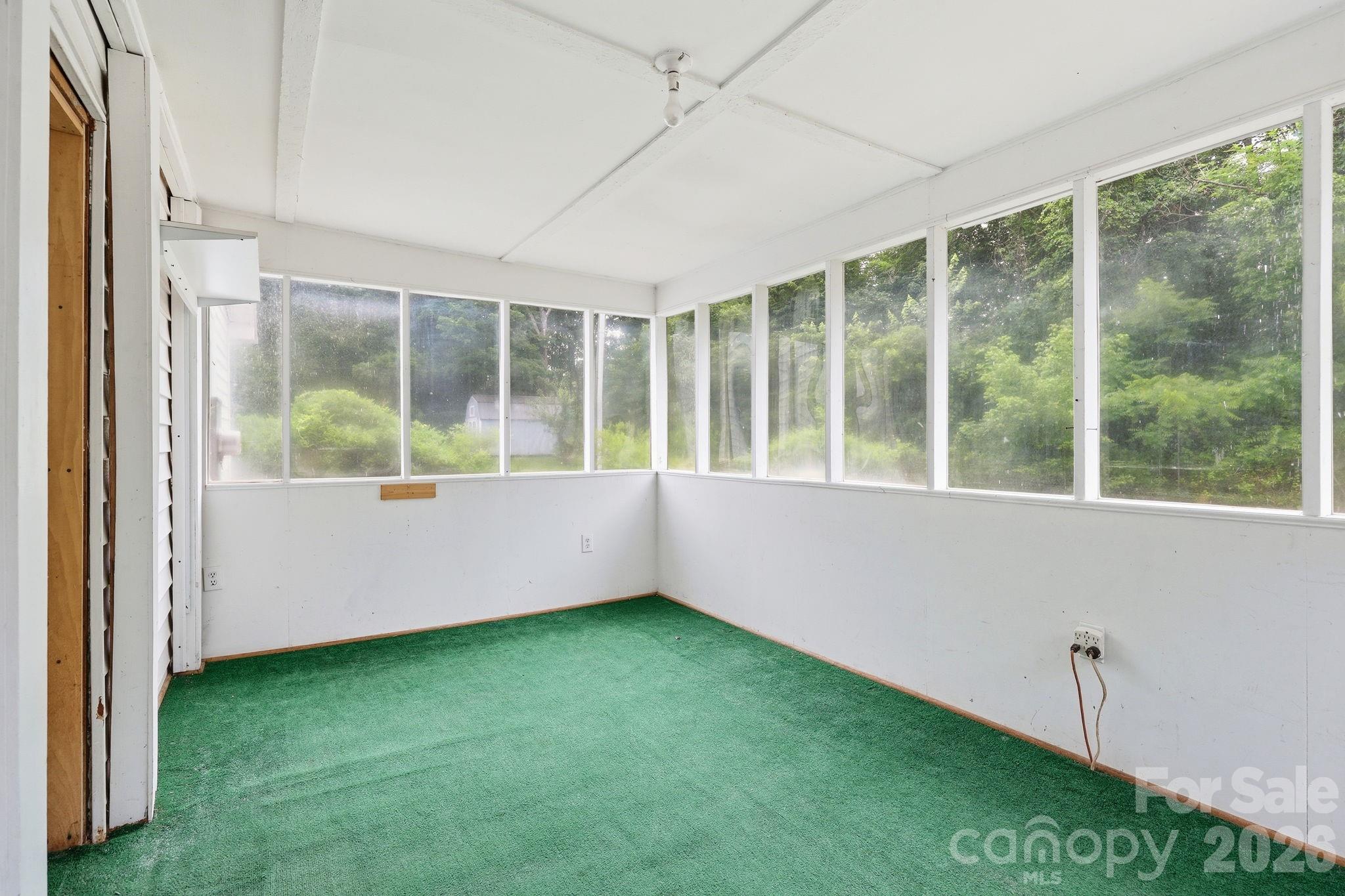 Single Family Residence at 226 Vance Avenue, Black Mountain, photo 21 of 39