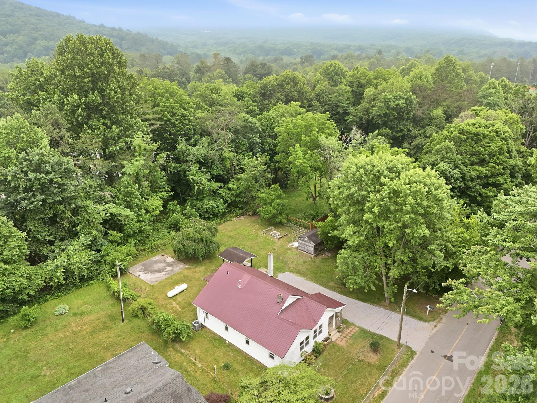 Single Family Residence at 226 Vance Avenue, Black Mountain, photo 32 of 39