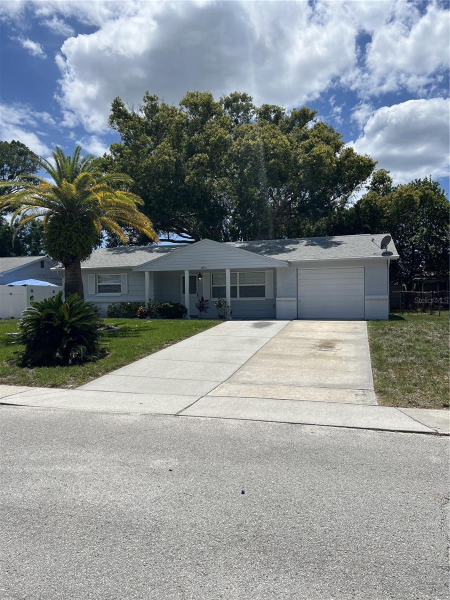 Single Family Residence at 4813 DOGWOOD ST, NEW PORT RICHEY, photo 2 of 48