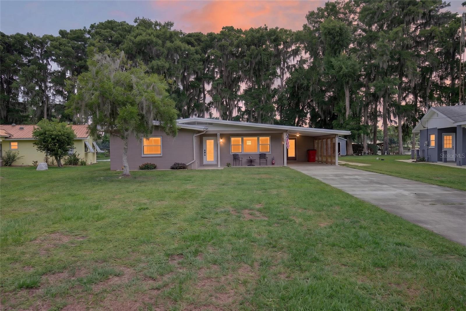 7588 S CRESCENT LOOP