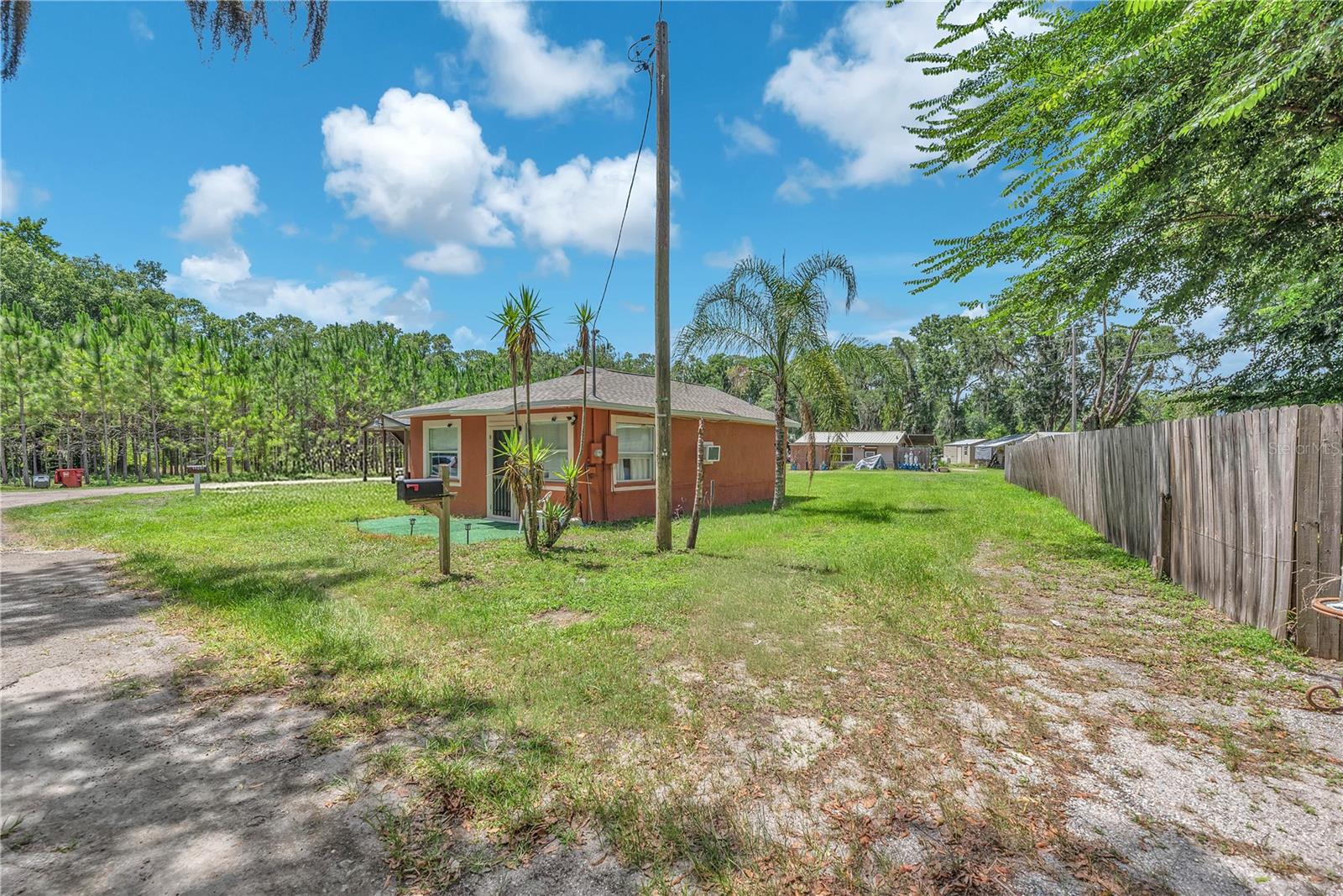 Single Family Residence at 1006 GRAY ST, PLANT CITY, photo 3 of 23