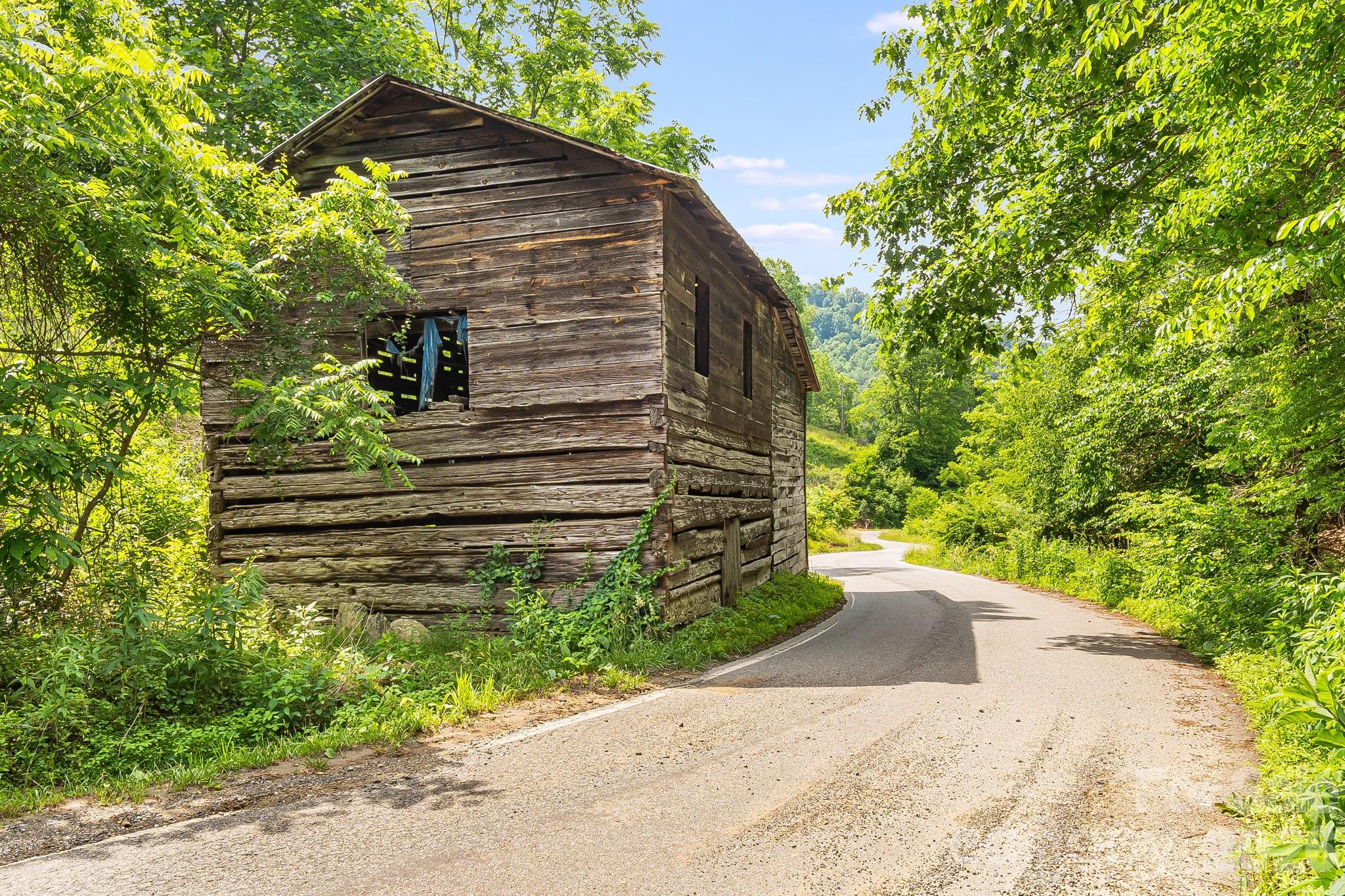 Farm at 224 Allen Drive, Marshall, photo 6 of 38