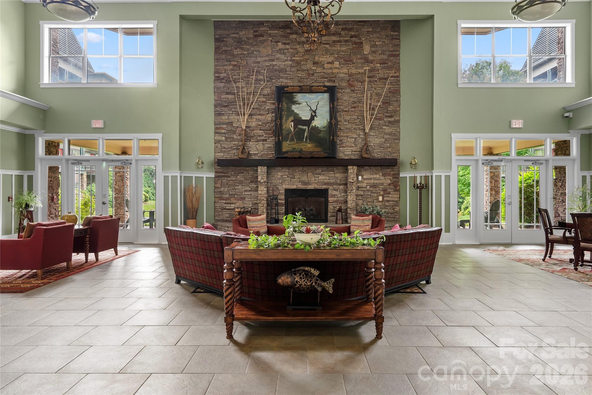 Impressive Lobby & Gathering Space - 9 Kenilworth Knoll, Asheville