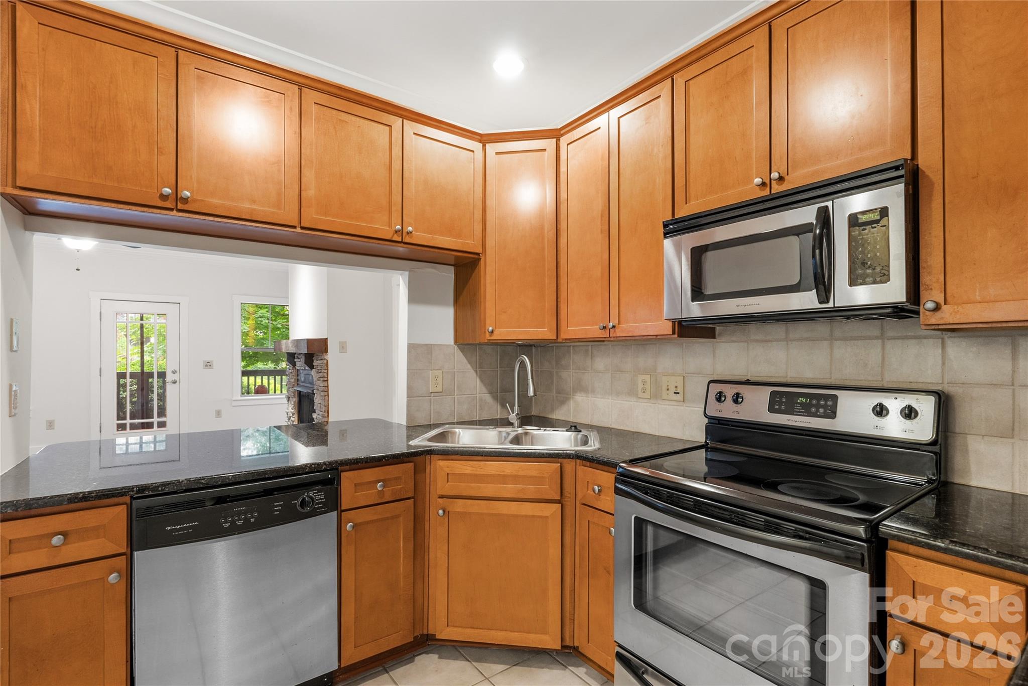 Well-appointed Kitchen Open to Living Space - 9 Kenilworth Knoll, Asheville