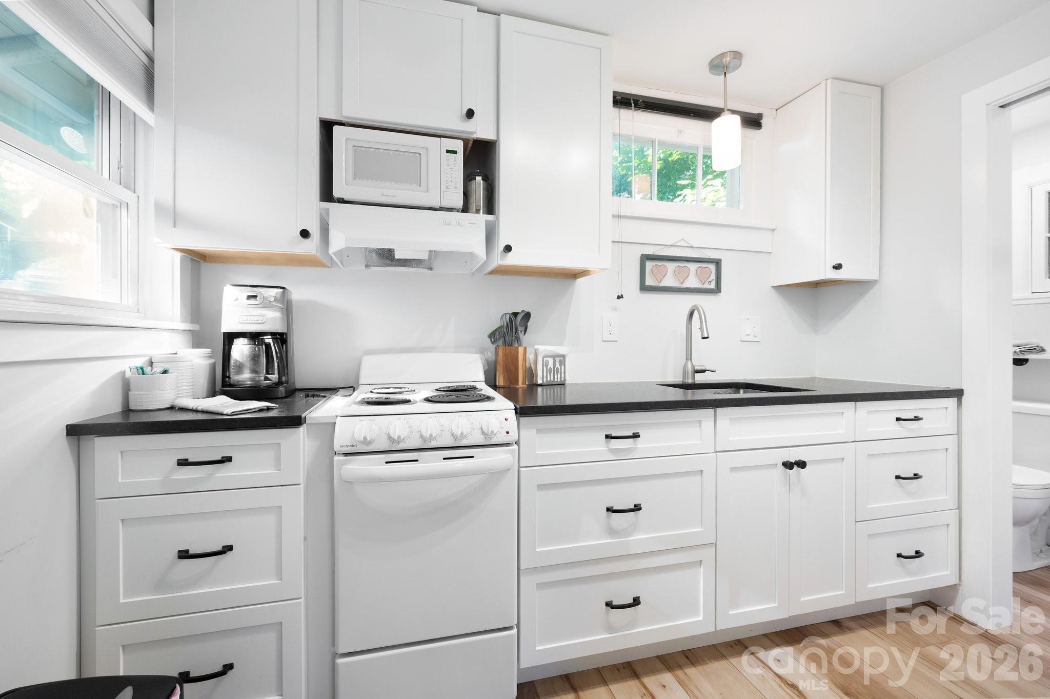 15 Cottage Dr. Bright Kitchen with Storage - 15 and 16 Cottage Drive, Asheville