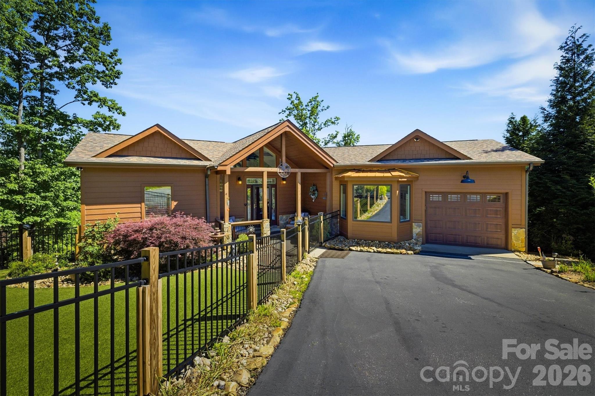 Single Family Residence at 315 Lakeview Trail, Nebo, photo 3 of 50