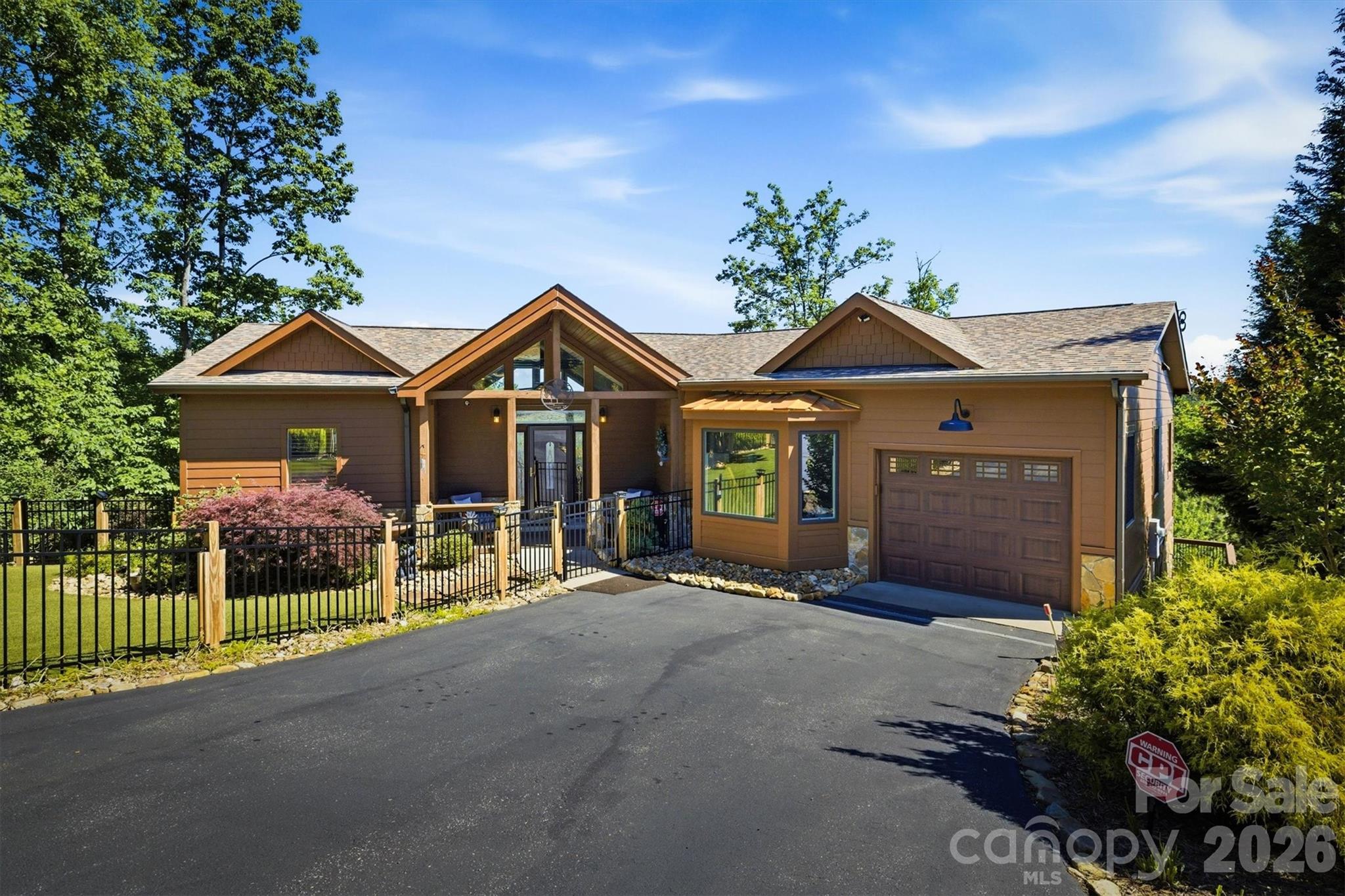 Single Family Residence at 315 Lakeview Trail, Nebo, photo 5 of 50