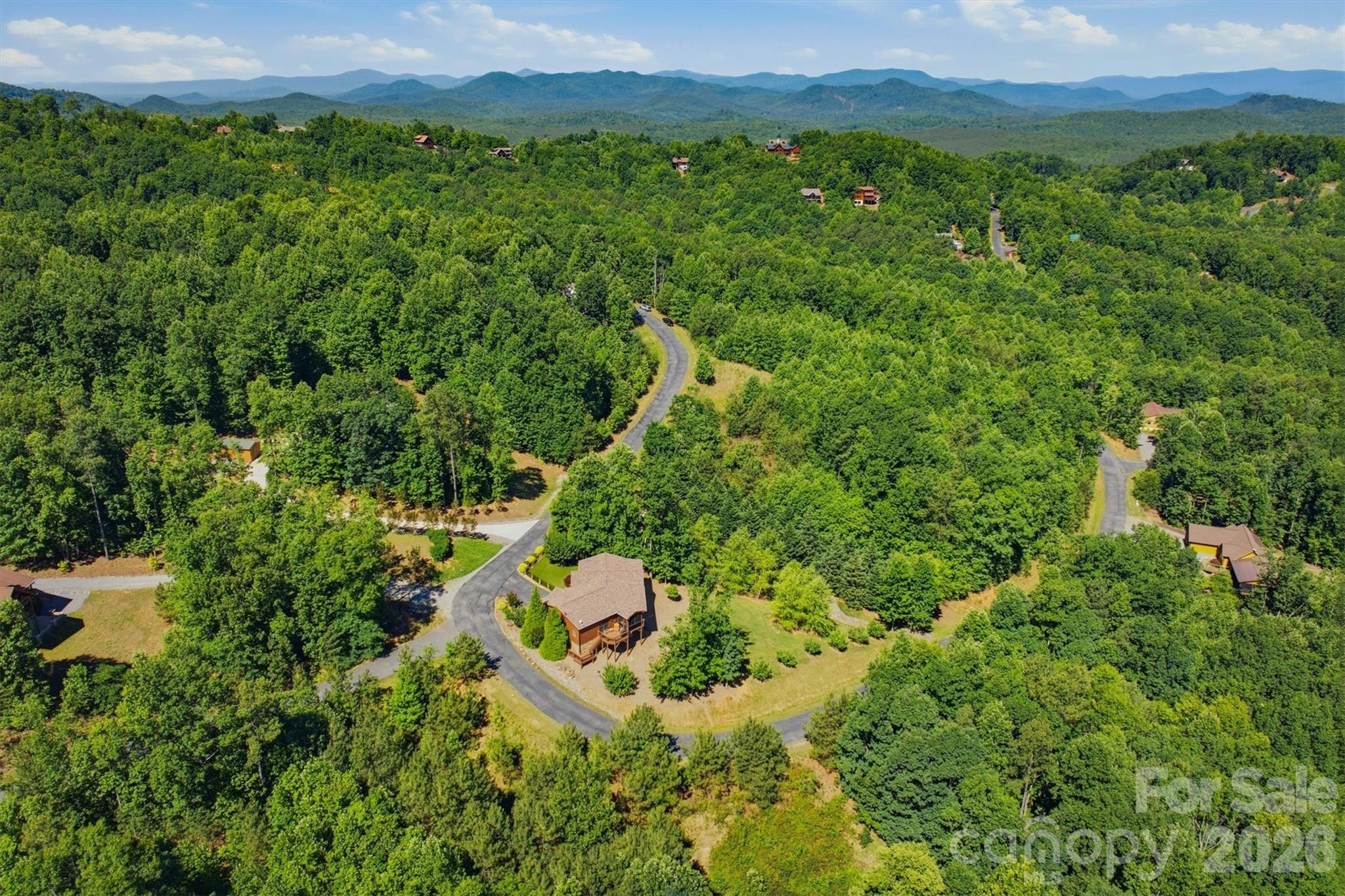Single Family Residence at 315 Lakeview Trail, Nebo, photo 10 of 50