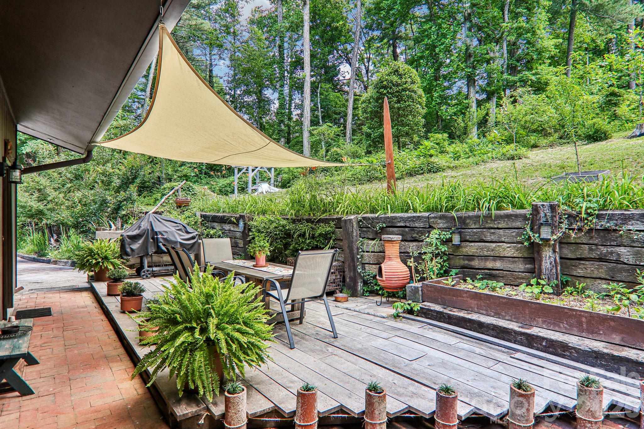 Single Family Residence at 2291 Little River Road, Hendersonville, photo 34 of 45