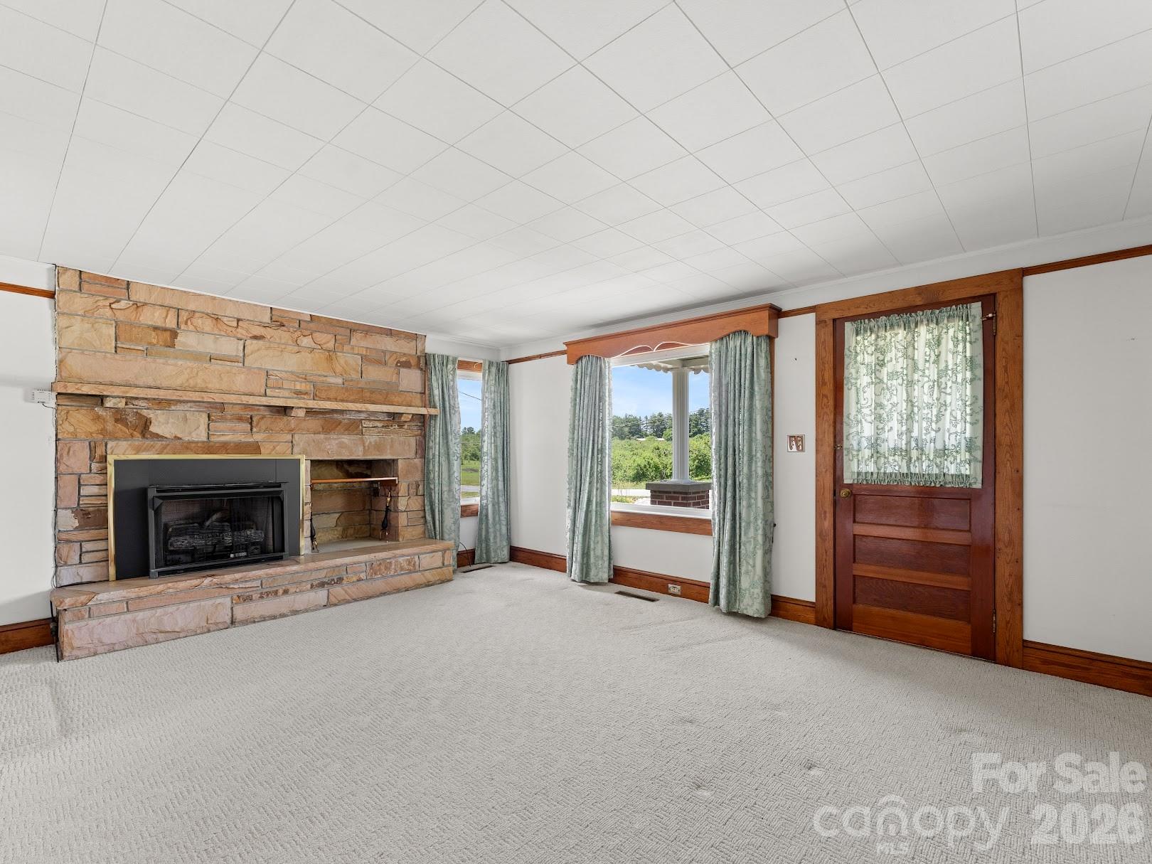 Living area - 1230 Dana Road, Hendersonville