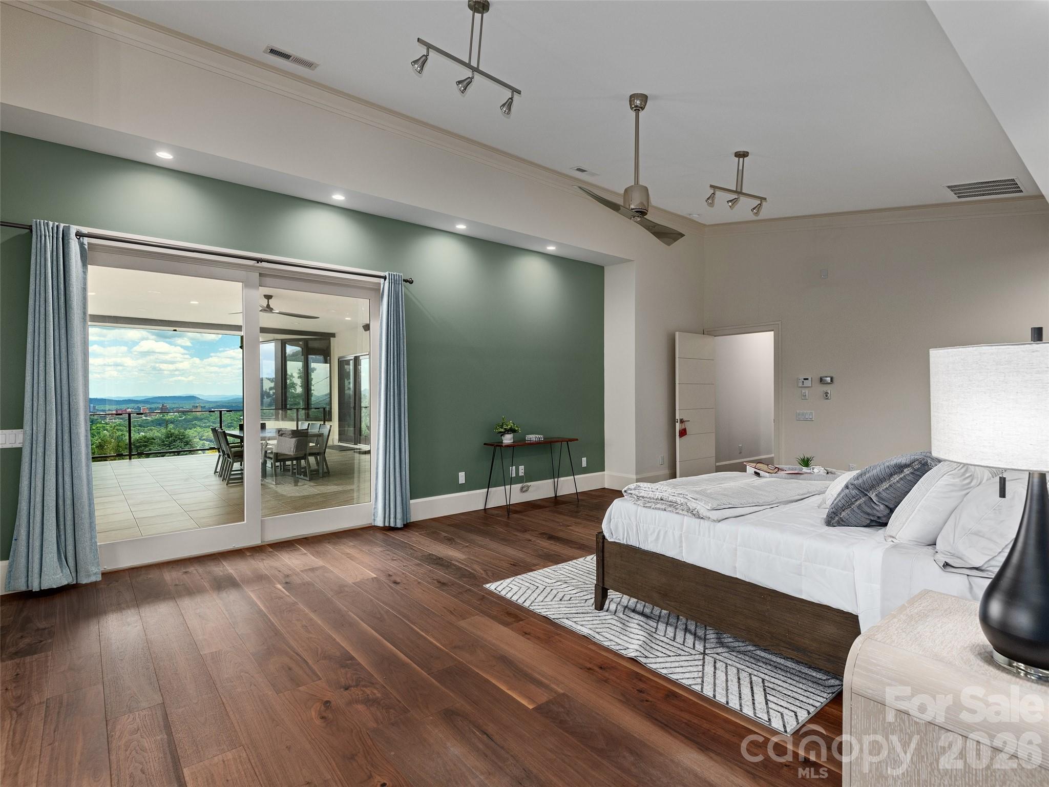 Single Family Residence at 95 Horizon Hill Road, Asheville, photo 20 of 48