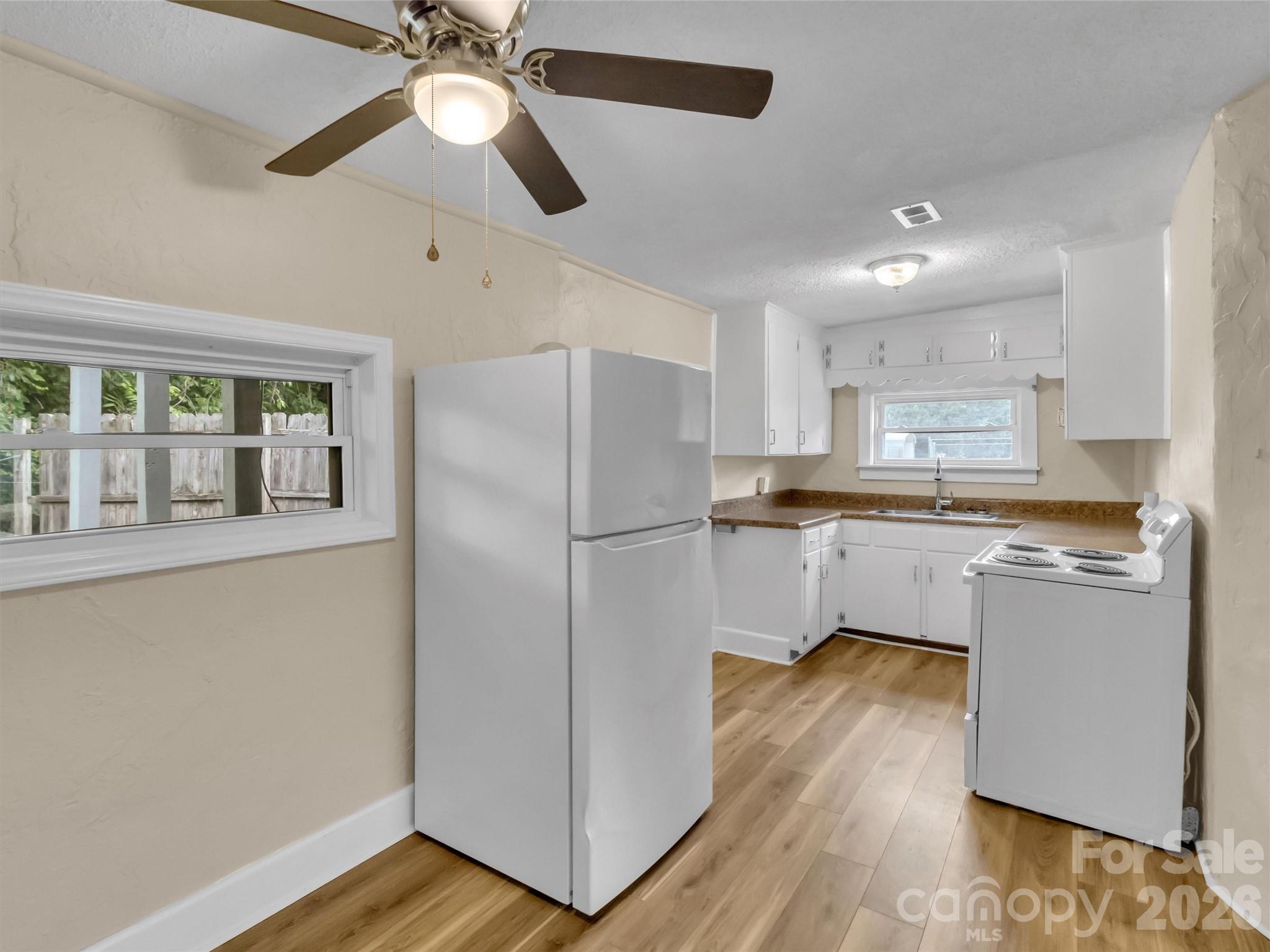 Single Family Residence at 492 Riverbend Street, Waynesville, photo 31 of 33