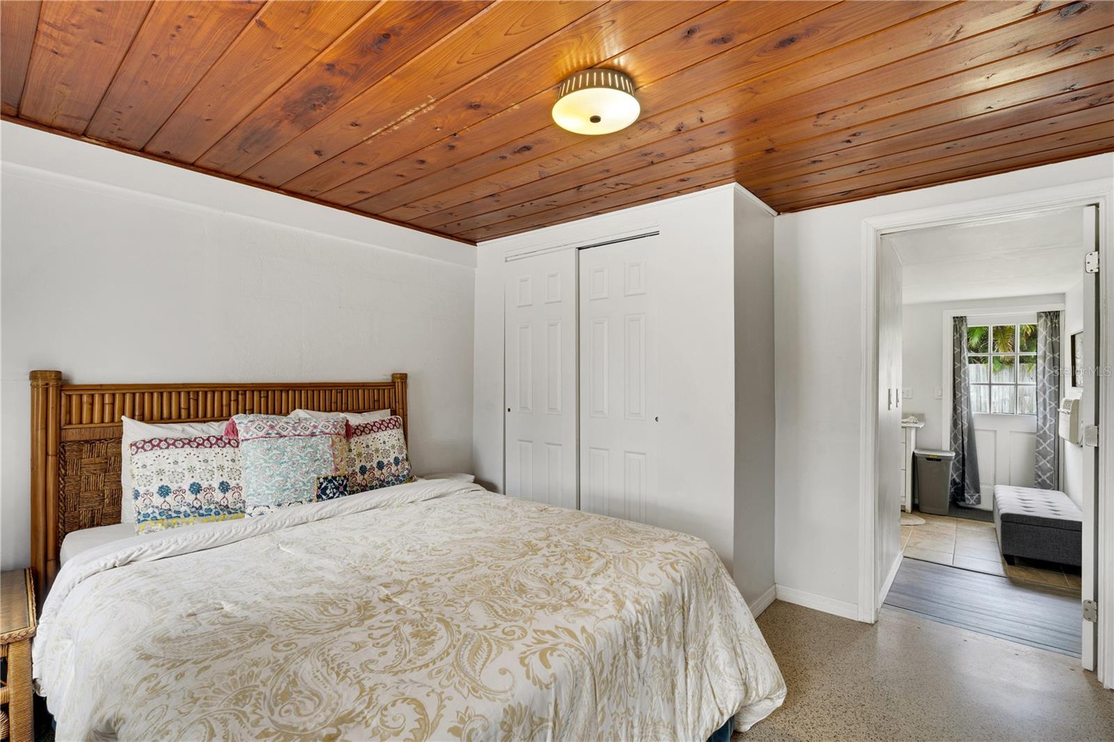 Single Family Residence at 2830 SIESTA DR, VENICE, photo 13 of 28