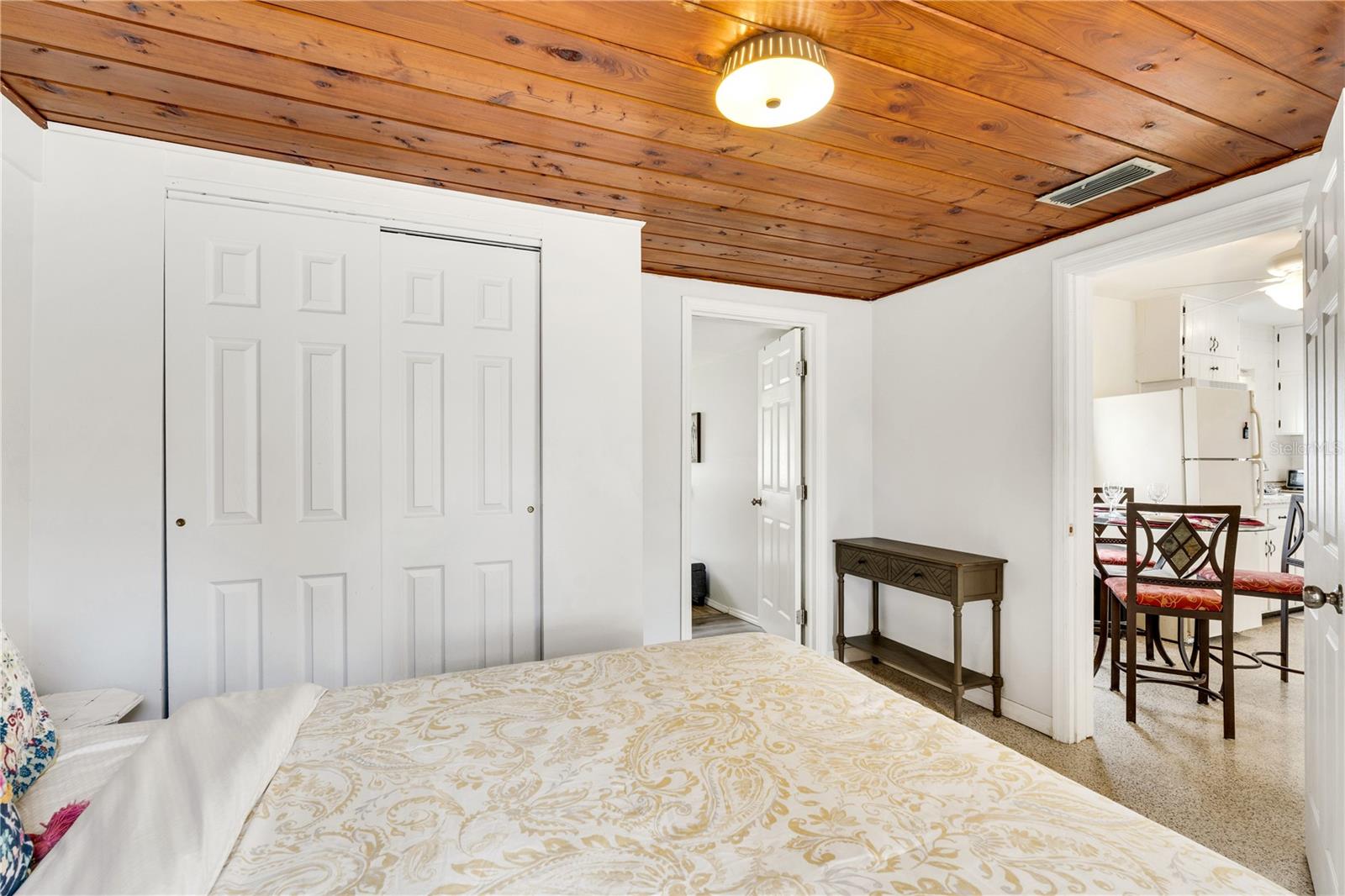 Single Family Residence at 2830 SIESTA DR, VENICE, photo 14 of 28