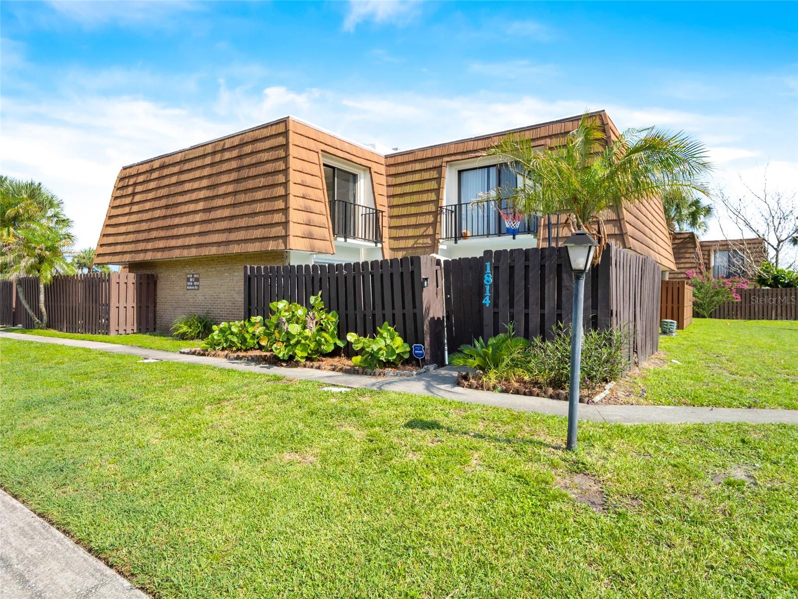 1814 KAILEEN CIR NE