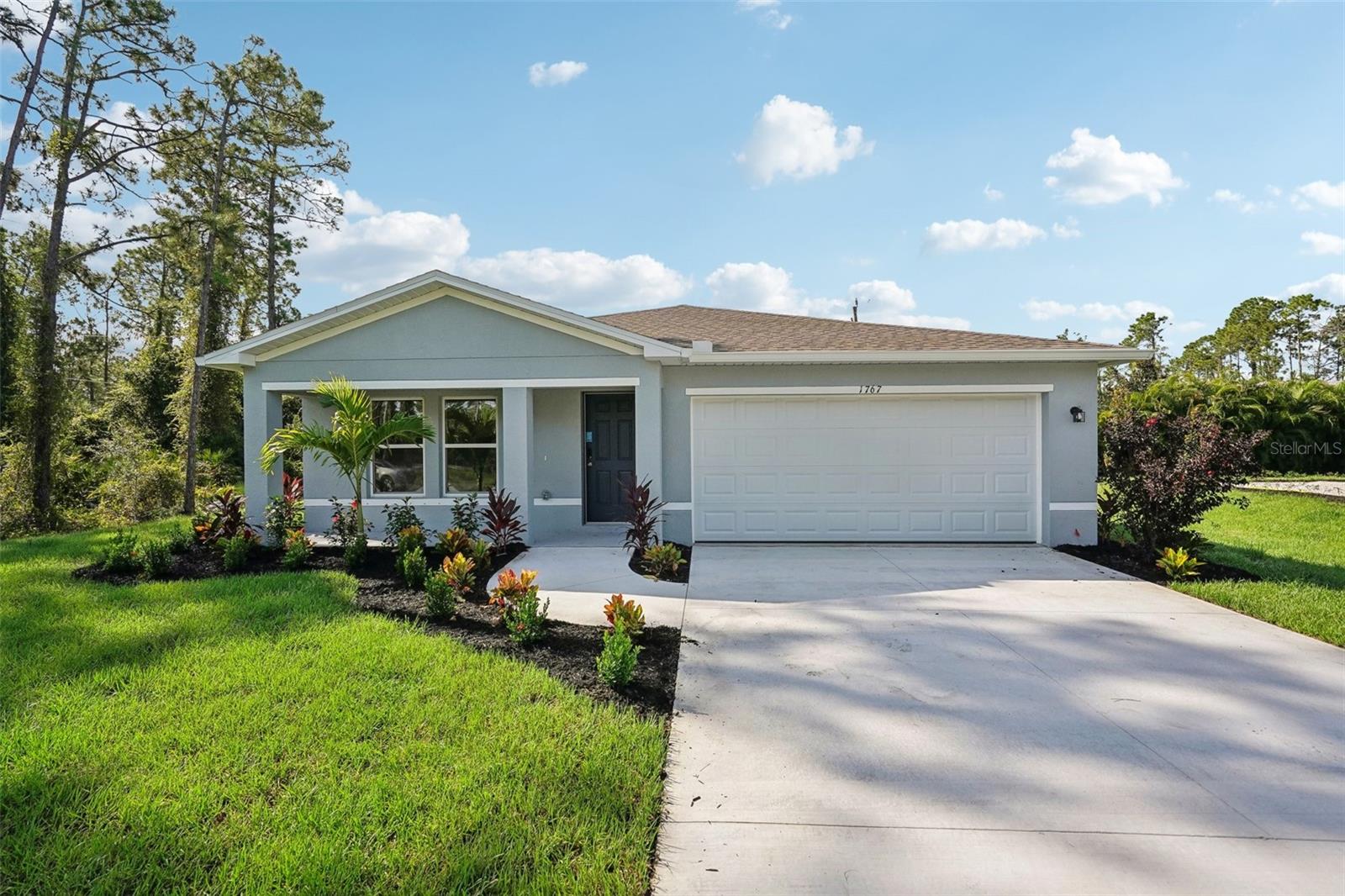 Single Family Residence at 13414 CANYON SWALLOW RD, BROOKSVILLE, photo 5 of 32
