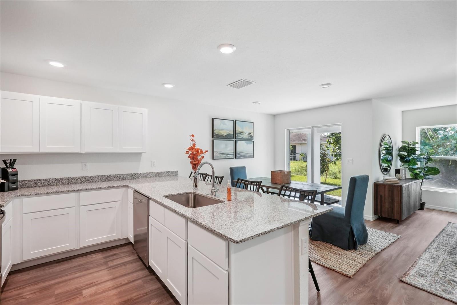 Single Family Residence at 13414 CANYON SWALLOW RD, BROOKSVILLE, photo 15 of 32